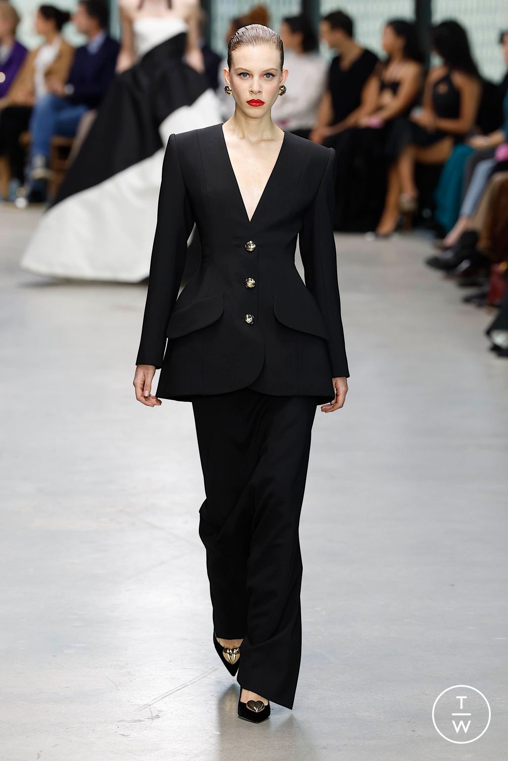 Fashion Week New York Fall/Winter 2024 look 2 de la collection Carolina Herrera womenswear