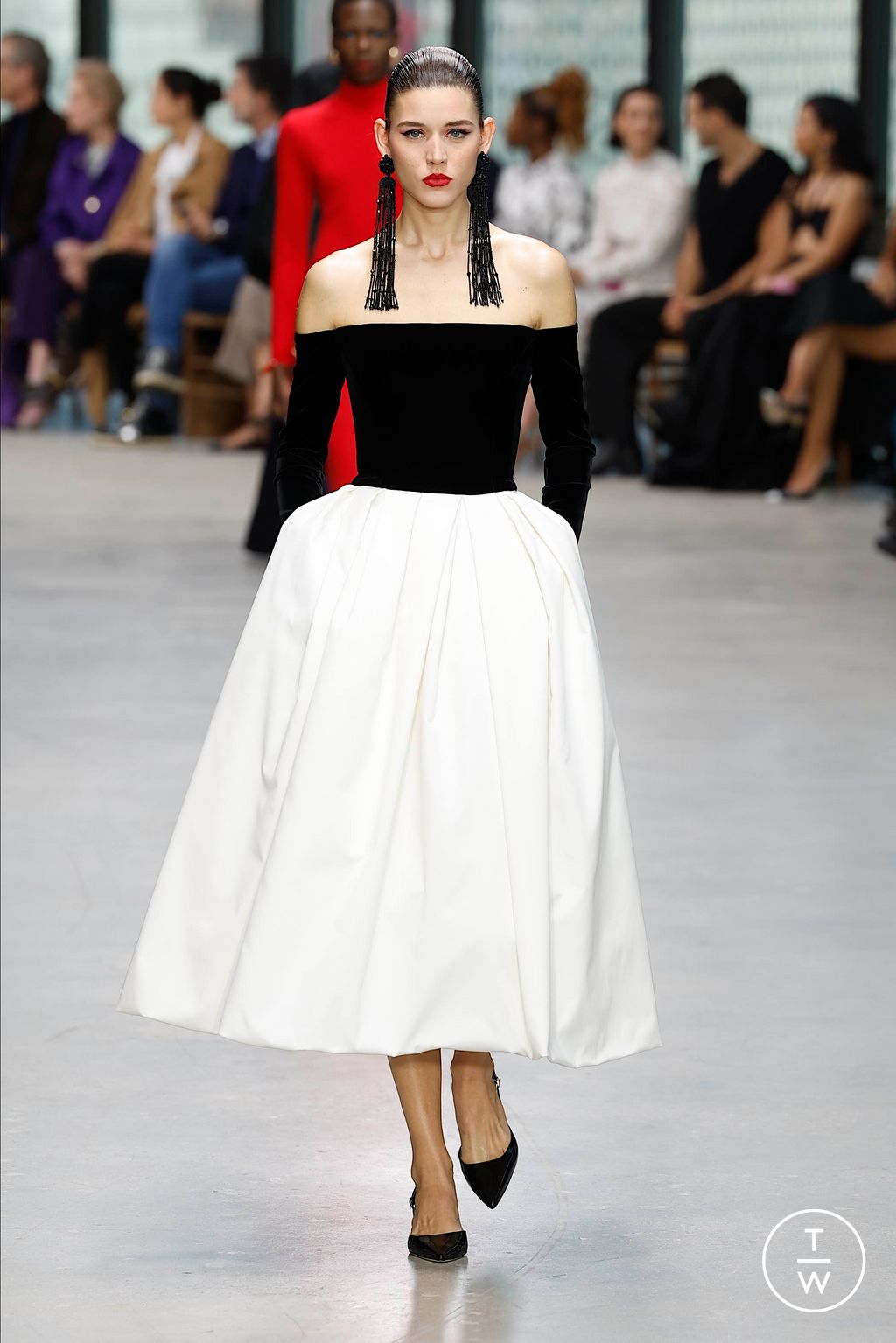 Fashion Week New York Fall/Winter 2024 look 6 de la collection Carolina Herrera womenswear