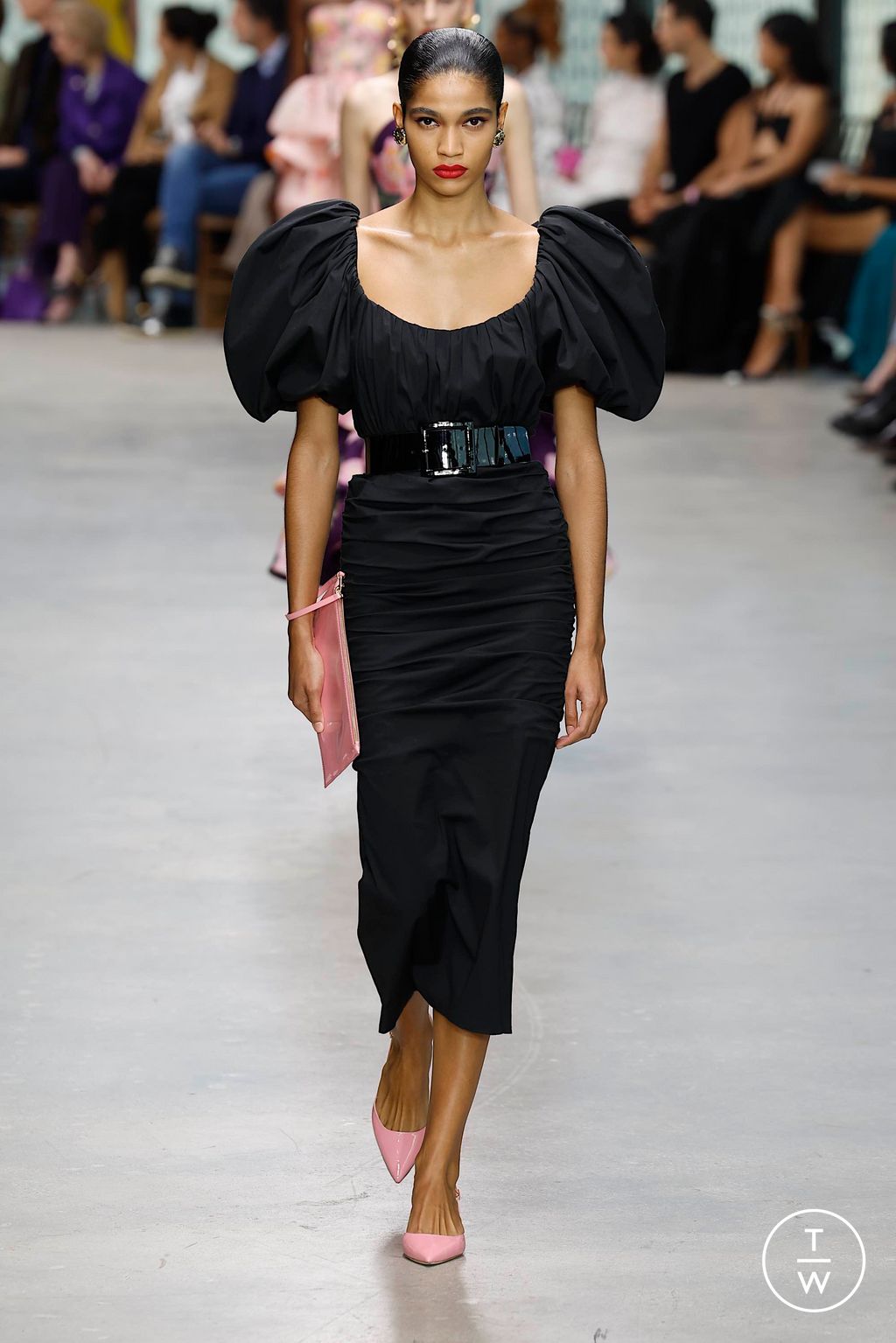 Fashion Week New York Fall/Winter 2024 look 27 de la collection Carolina Herrera womenswear