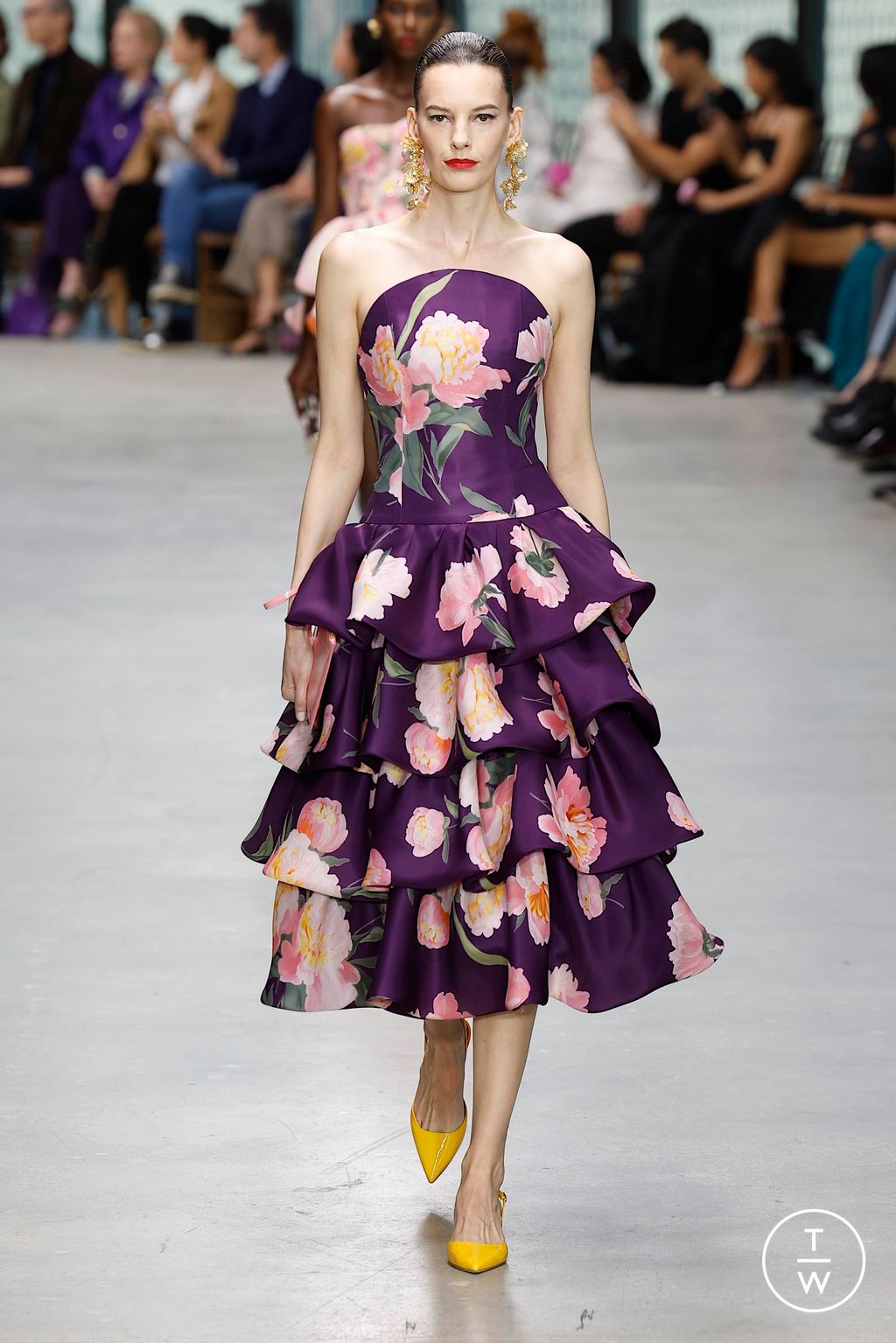 Fashion Week New York Fall/Winter 2024 look 28 de la collection Carolina Herrera womenswear