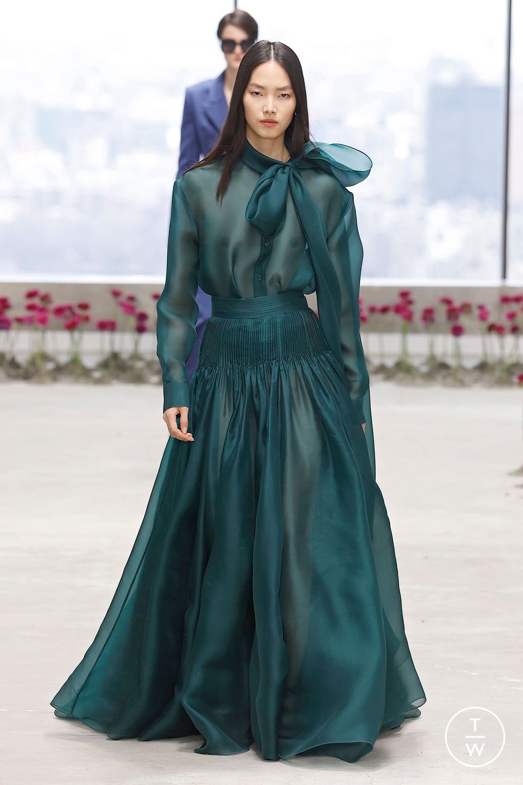 Fashion Week New York Fall/Winter 2025 look 39 de la collection Carolina Herrera womenswear