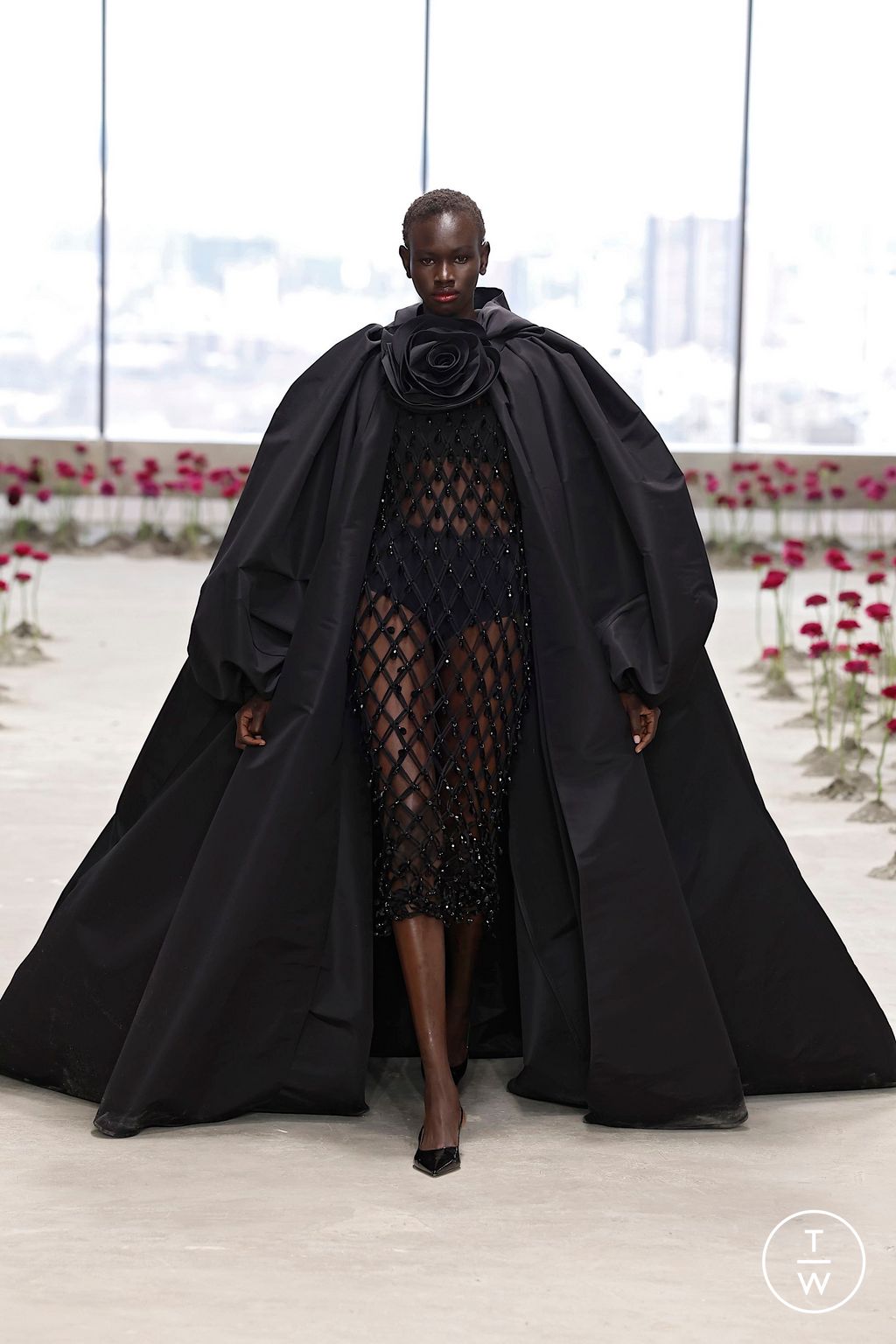 Fashion Week New York Fall/Winter 2025 look 66 de la collection Carolina Herrera womenswear