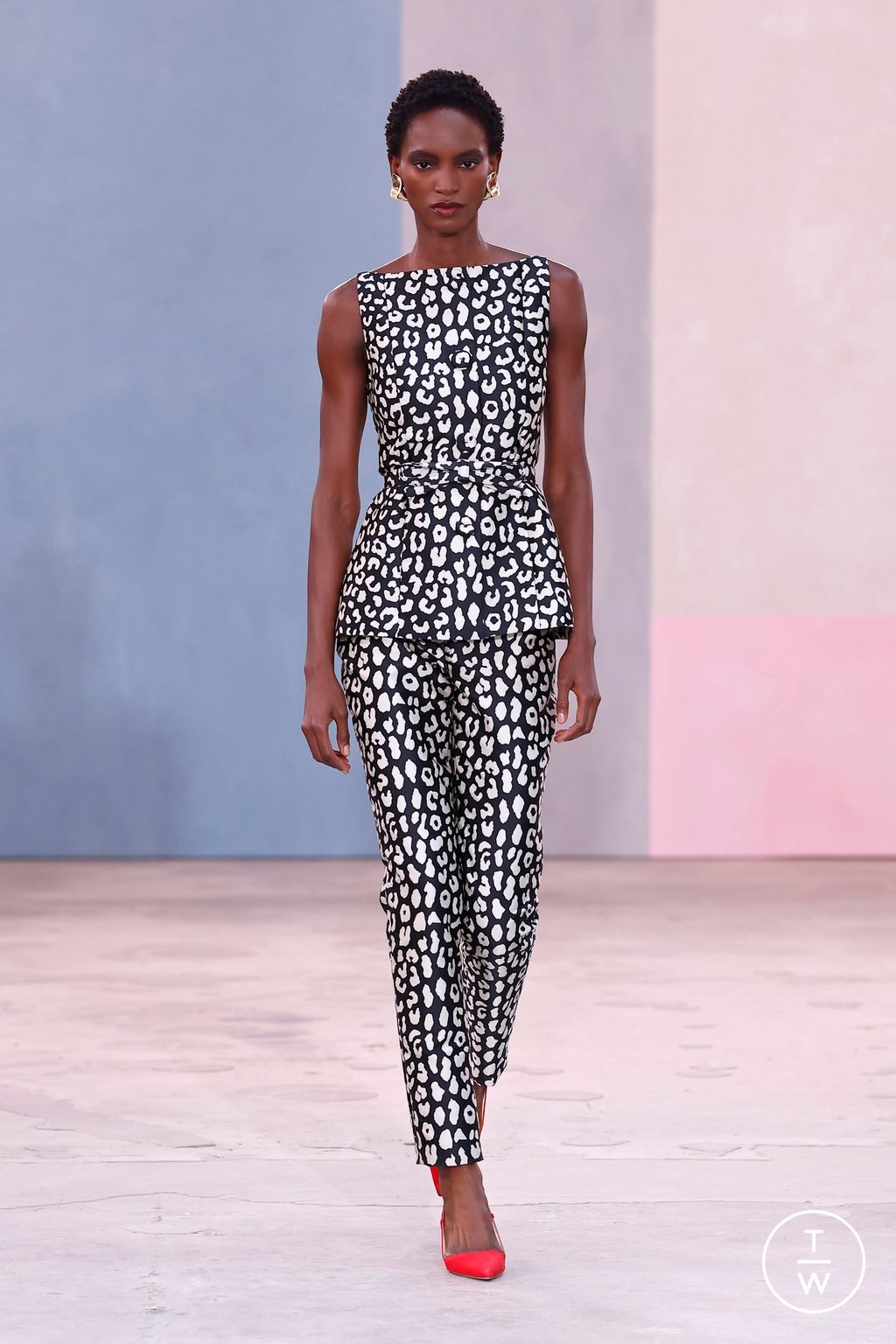 Fashion Week New York Fall/Winter 2026 look 7 from the Carolina Herrera collection 女装
