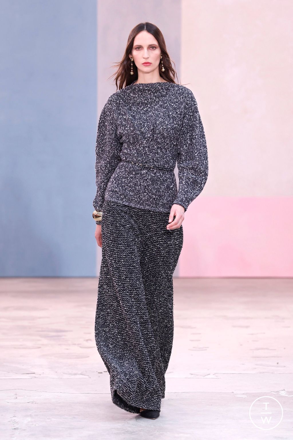 Fashion Week New York Fall/Winter 2026 look 18 from the Carolina Herrera collection womenswear