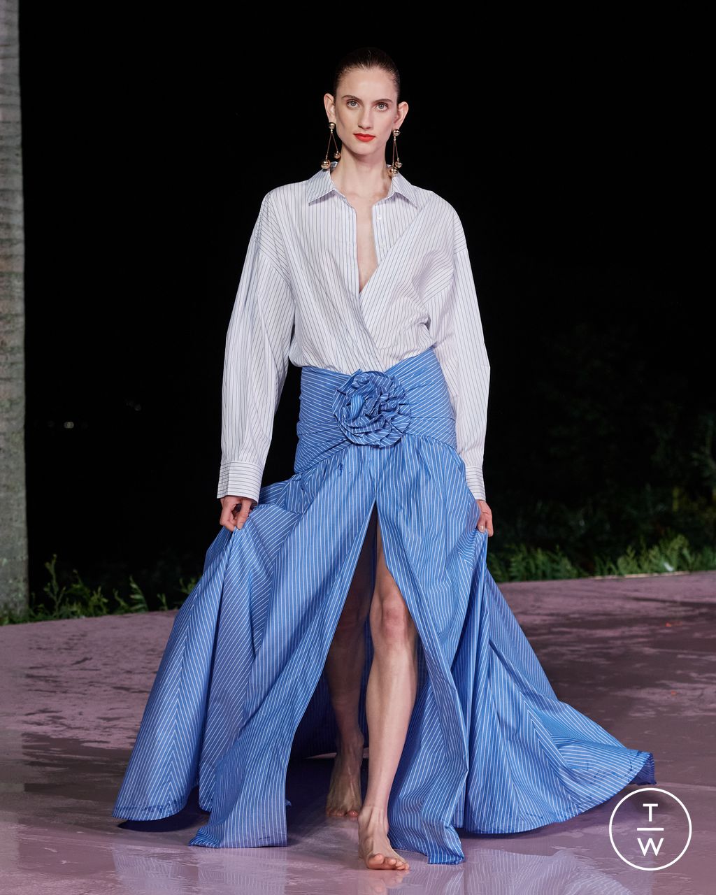 Fashion Week New York Resort 2024 look 32 de la collection Carolina Herrera womenswear