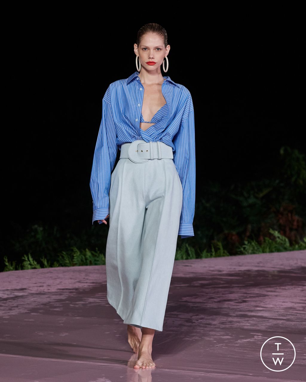Fashion Week New York Resort 2024 look 37 from the Carolina Herrera collection womenswear