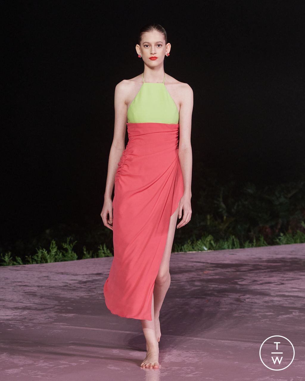 Fashion Week New York Resort 2024 look 60 from the Carolina Herrera collection womenswear