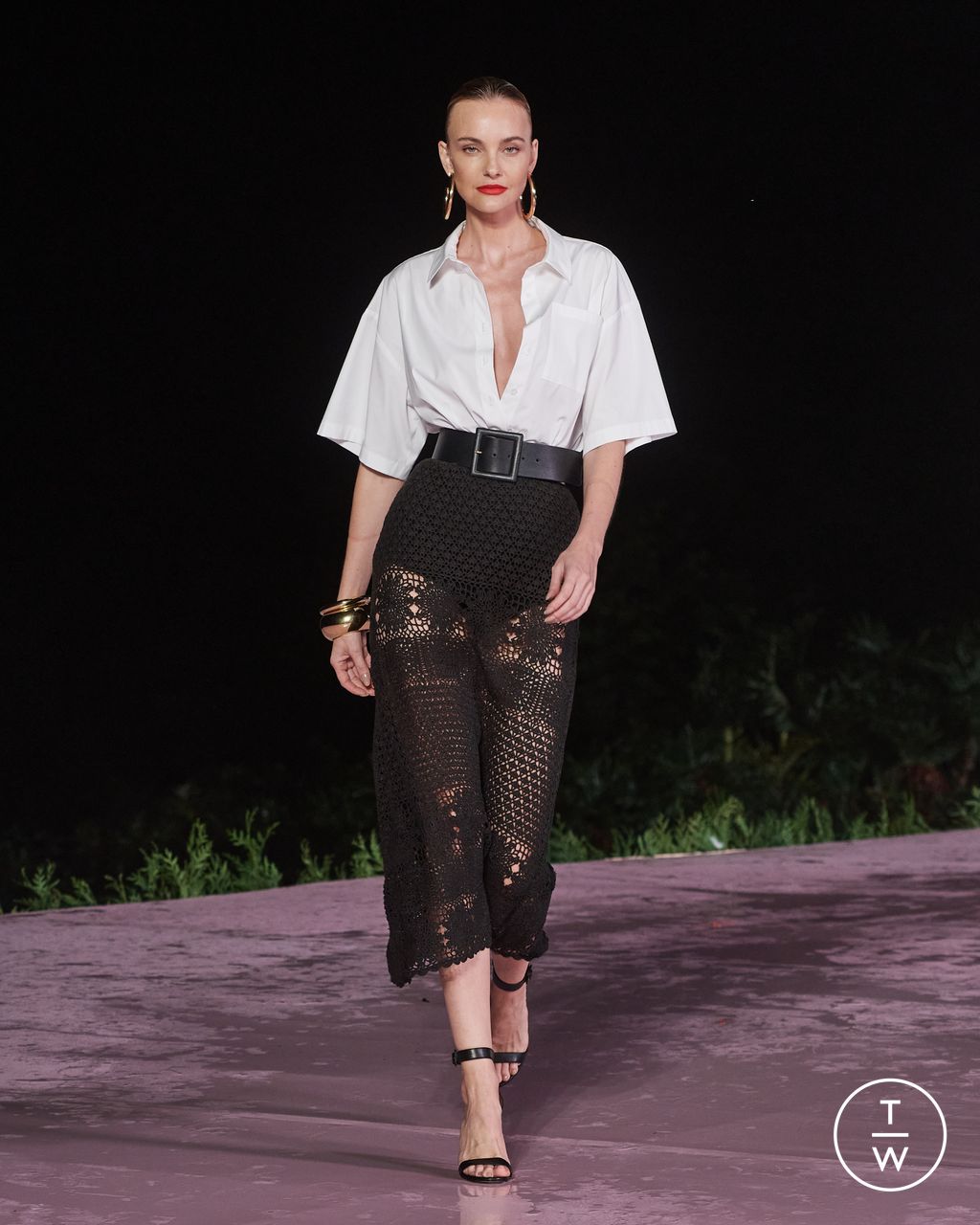 Fashion Week New York Resort 2024 look 64 from the Carolina Herrera collection womenswear