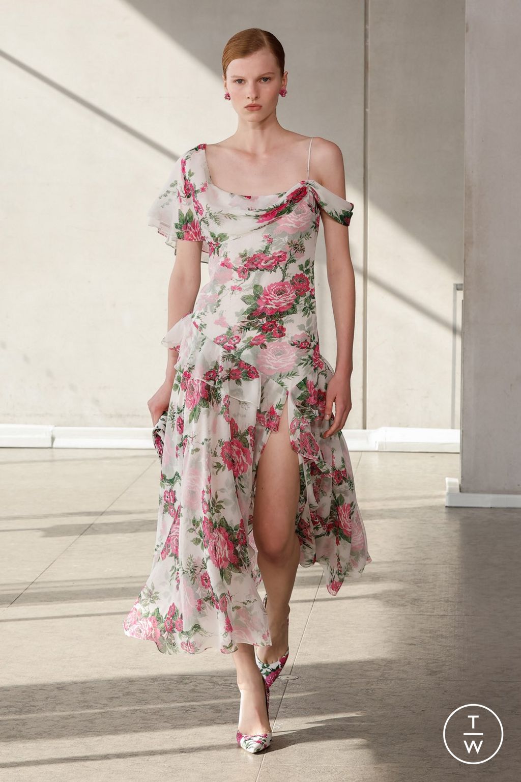 Fashion Week New York Spring/Summer 2024 look 32 de la collection Carolina Herrera womenswear