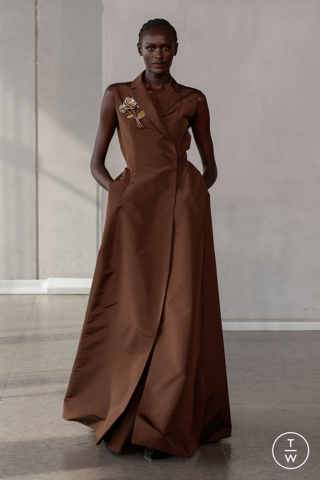 Fashion Week New York Spring/Summer 2024 look 50 from the Carolina Herrera collection womenswear