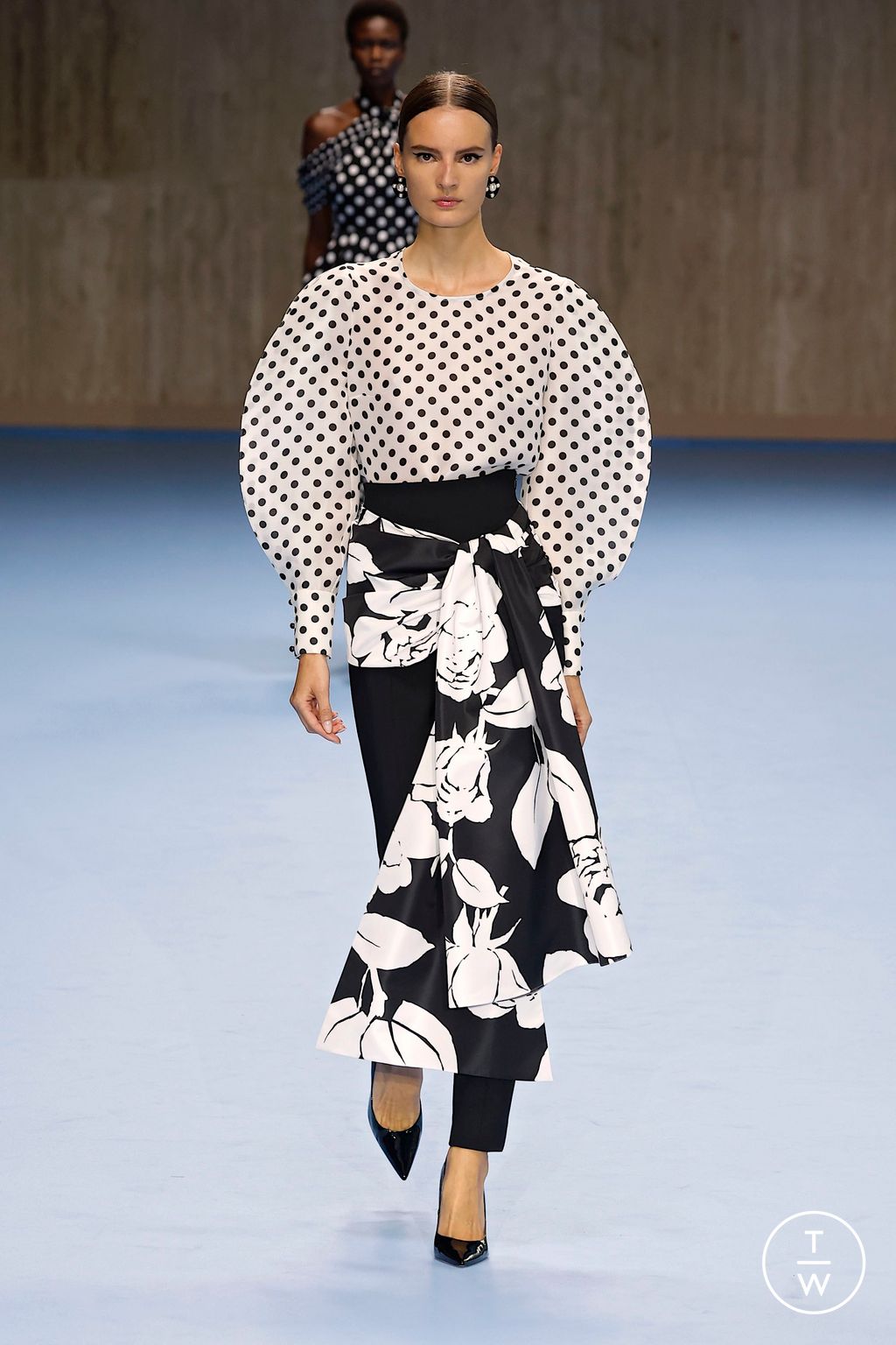 Fashion Week New York Spring/Summer 2025 look 22 de la collection Carolina Herrera womenswear