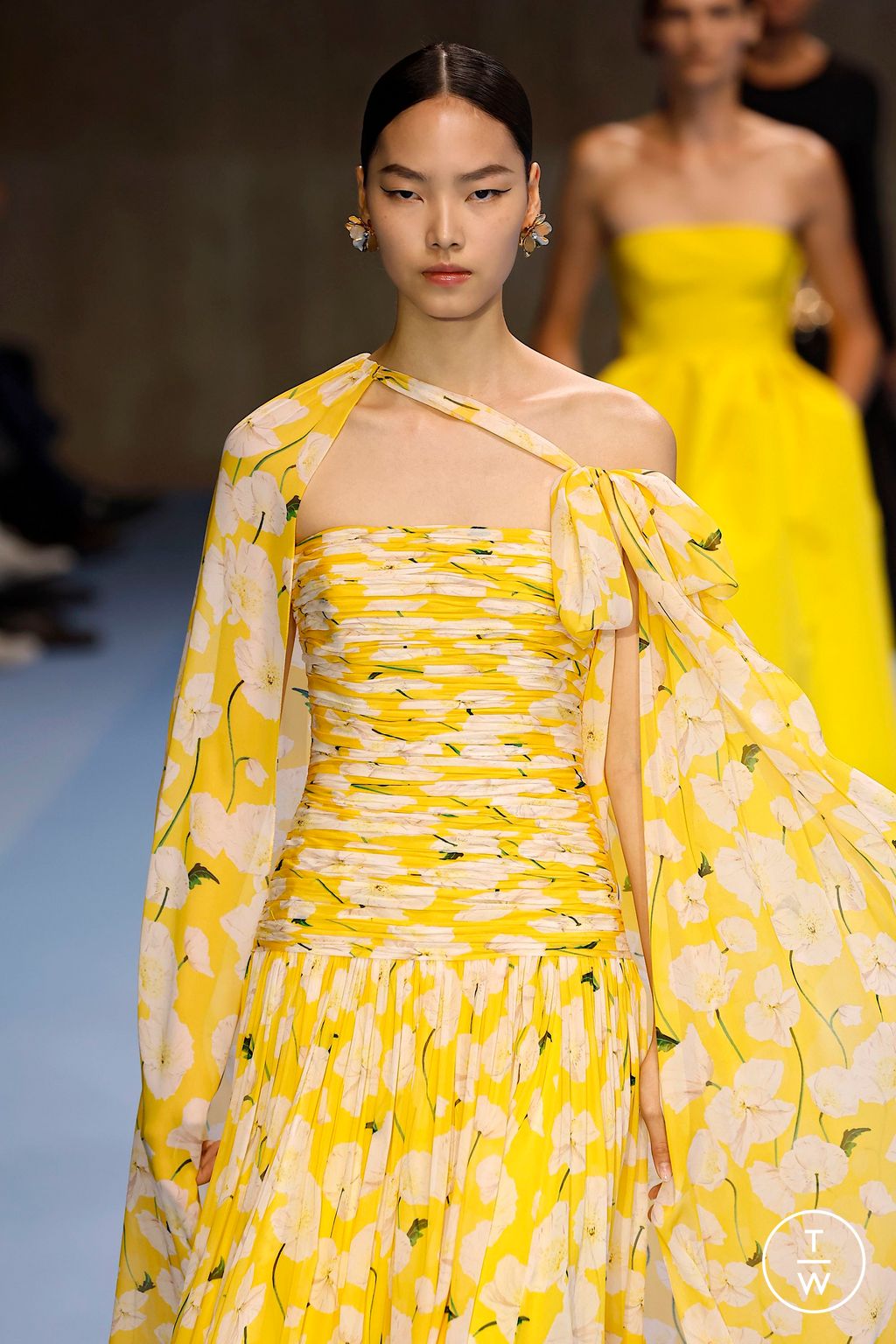 Fashion Week New York Spring/Summer 2025 look 57 de la collection Carolina Herrera womenswear