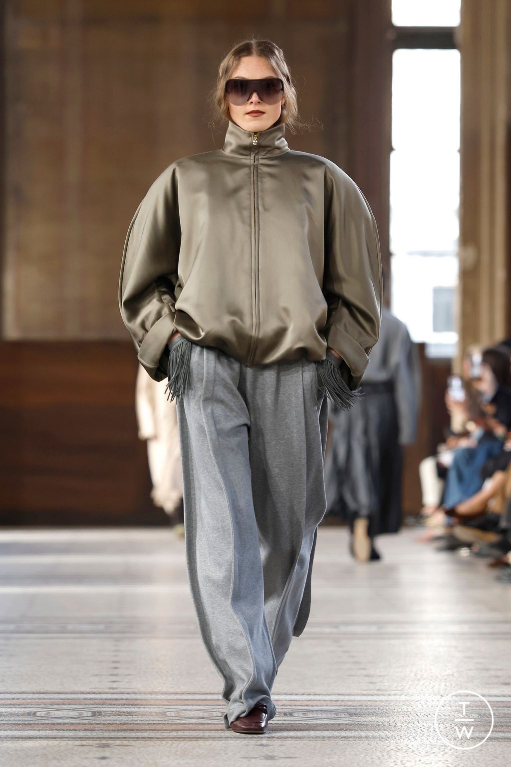 Fashion Week Paris Fall/Winter 2026 look 12 from the Carven collection womenswear