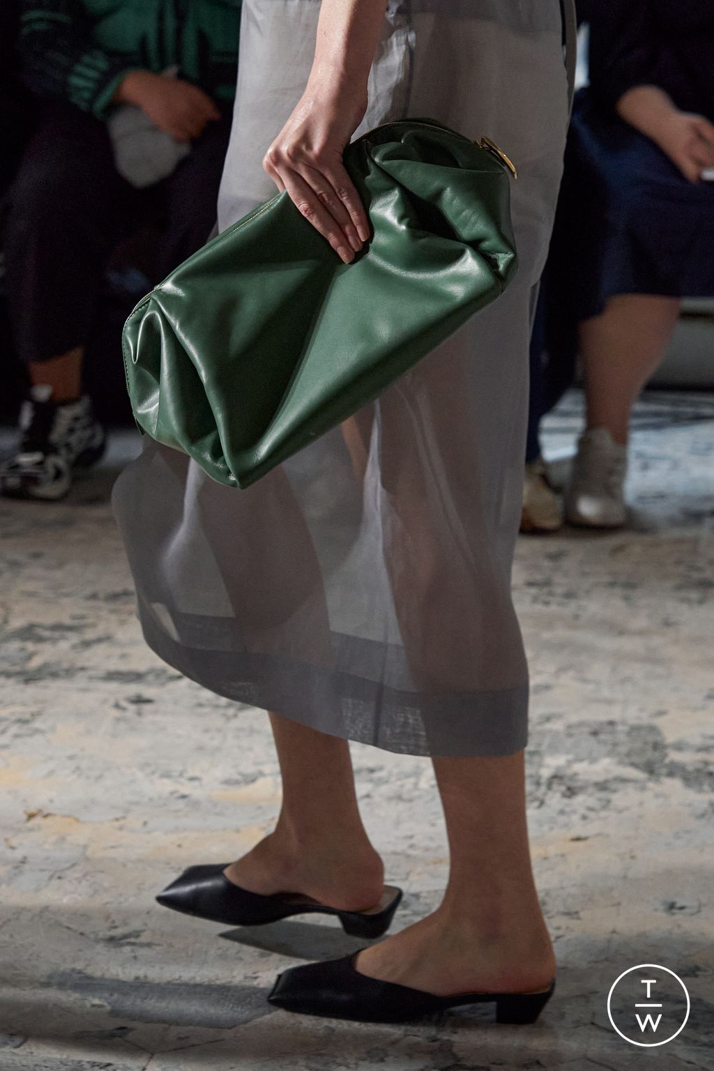 Fashion Week Paris Spring/Summer 2024 look 7 from the Carven collection womenswear accessories