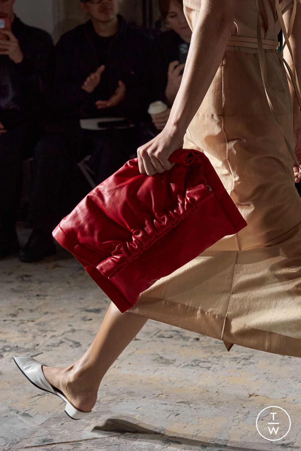 Fashion Week Paris Spring/Summer 2024 look 8 from the Carven collection womenswear accessories