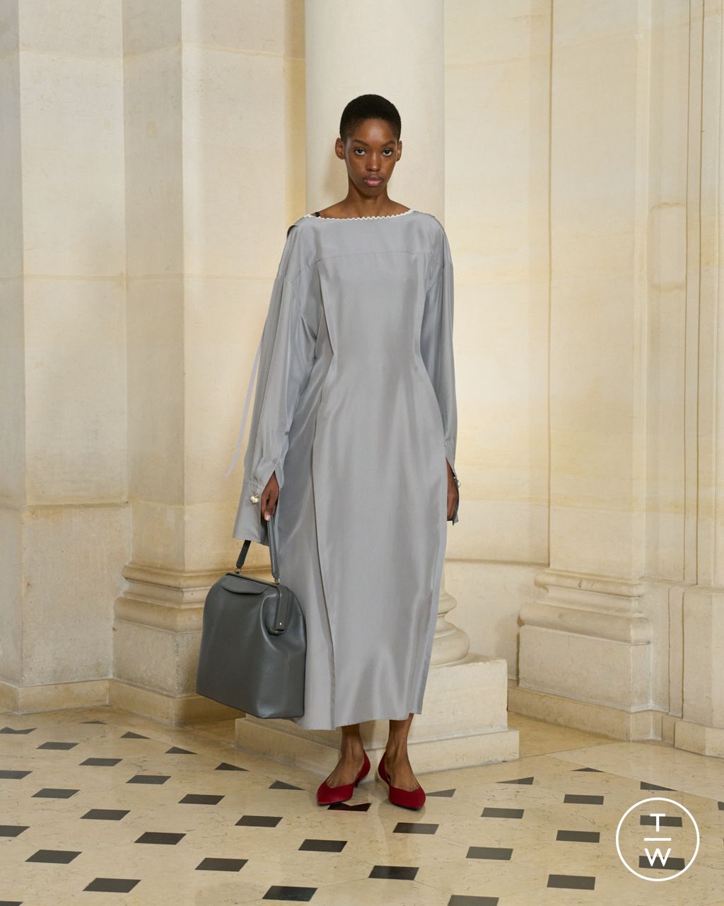 Fashion Week Paris Spring/Summer 2026 look 4 from the Carven collection womenswear