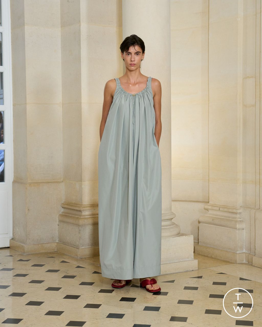 Fashion Week Paris Spring/Summer 2026 look 12 from the Carven collection womenswear