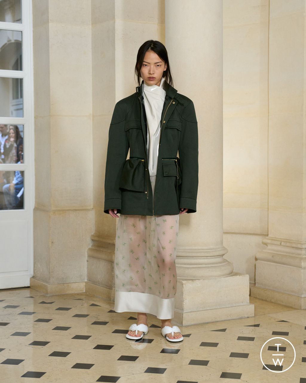 Fashion Week Paris Spring/Summer 2026 look 19 from the Carven collection womenswear
