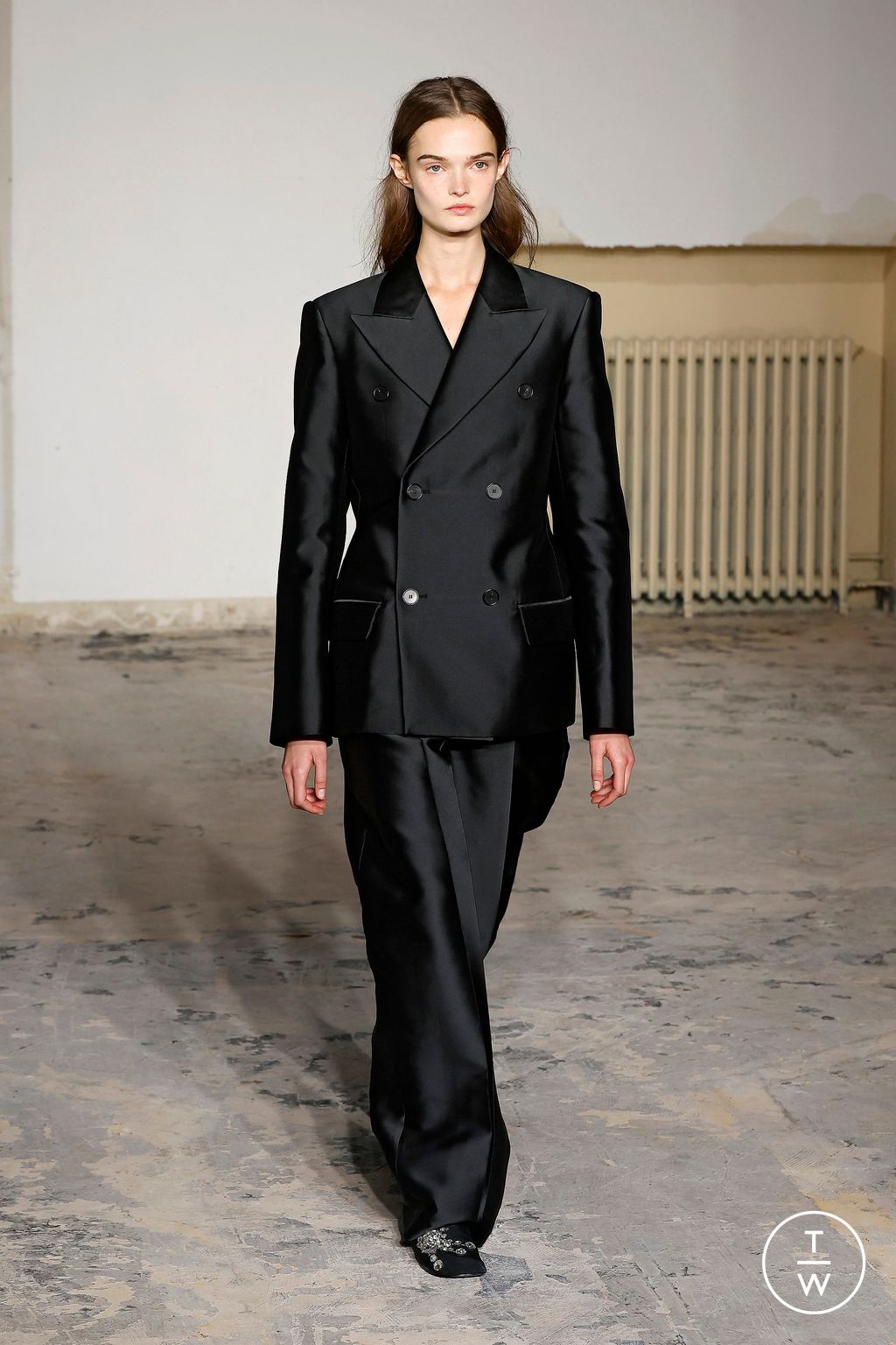 Fashion Week Paris Spring/Summer 2024 look 40 from the Carven collection 女装