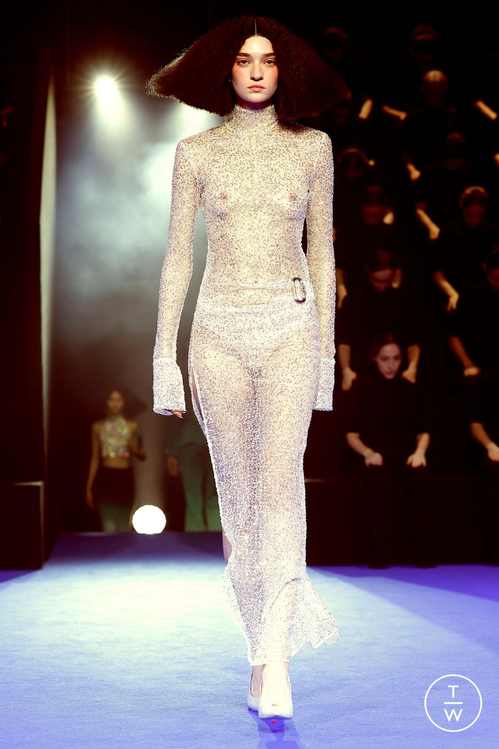 Fashion Week Paris Fall/Winter 2024 look 17 de la collection Casablanca womenswear