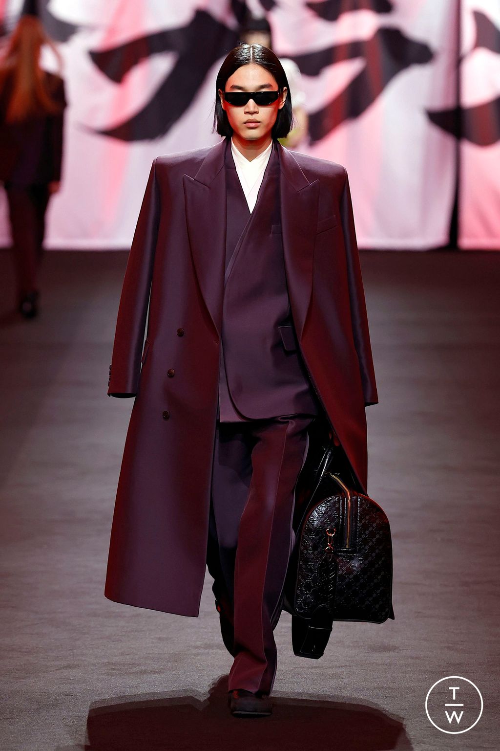 Fashion Week Paris Fall/Winter 2025 look 3 from the Casablanca collection 女装