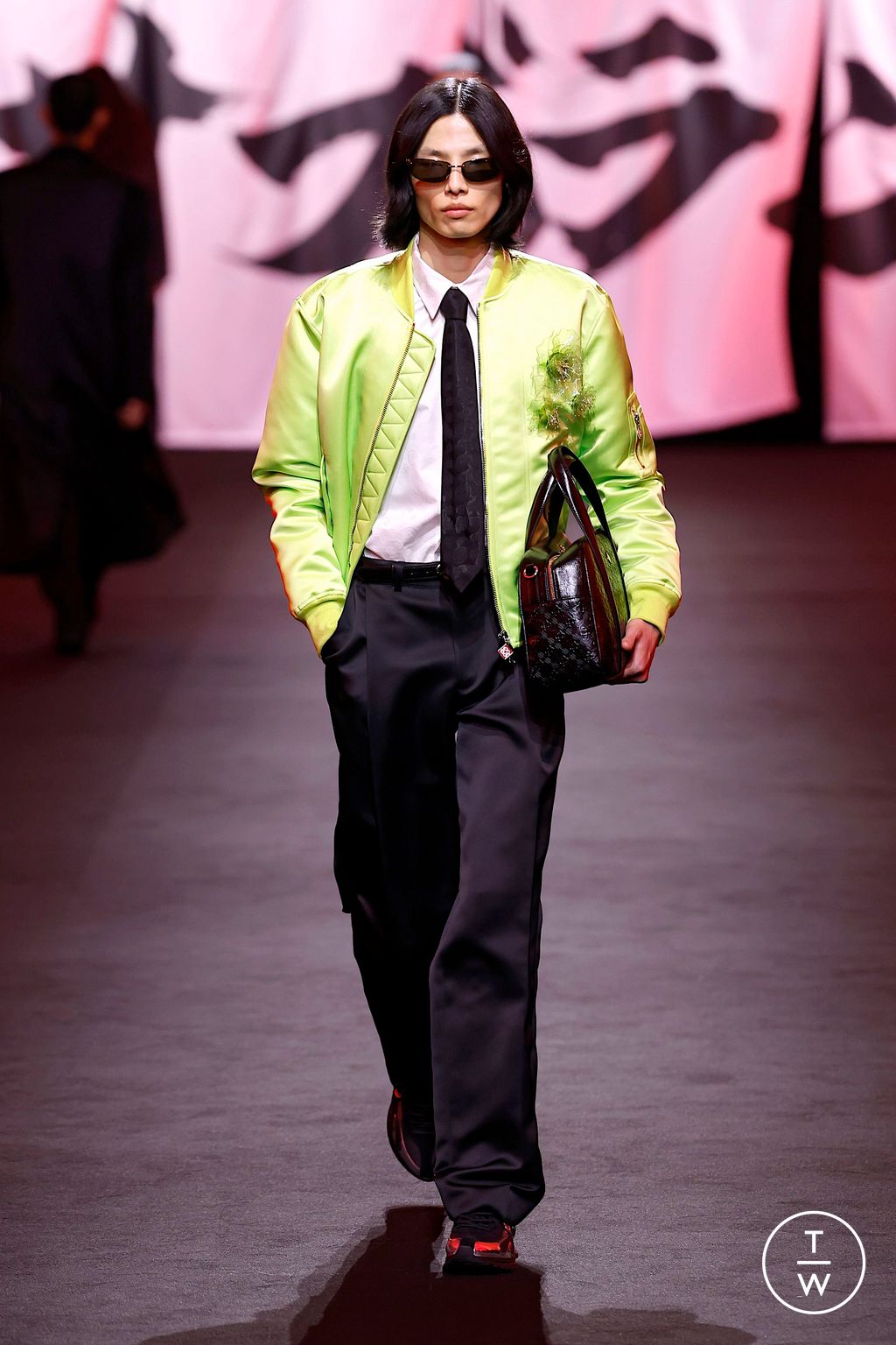 Fashion Week Paris Fall/Winter 2025 look 9 from the Casablanca collection 女装