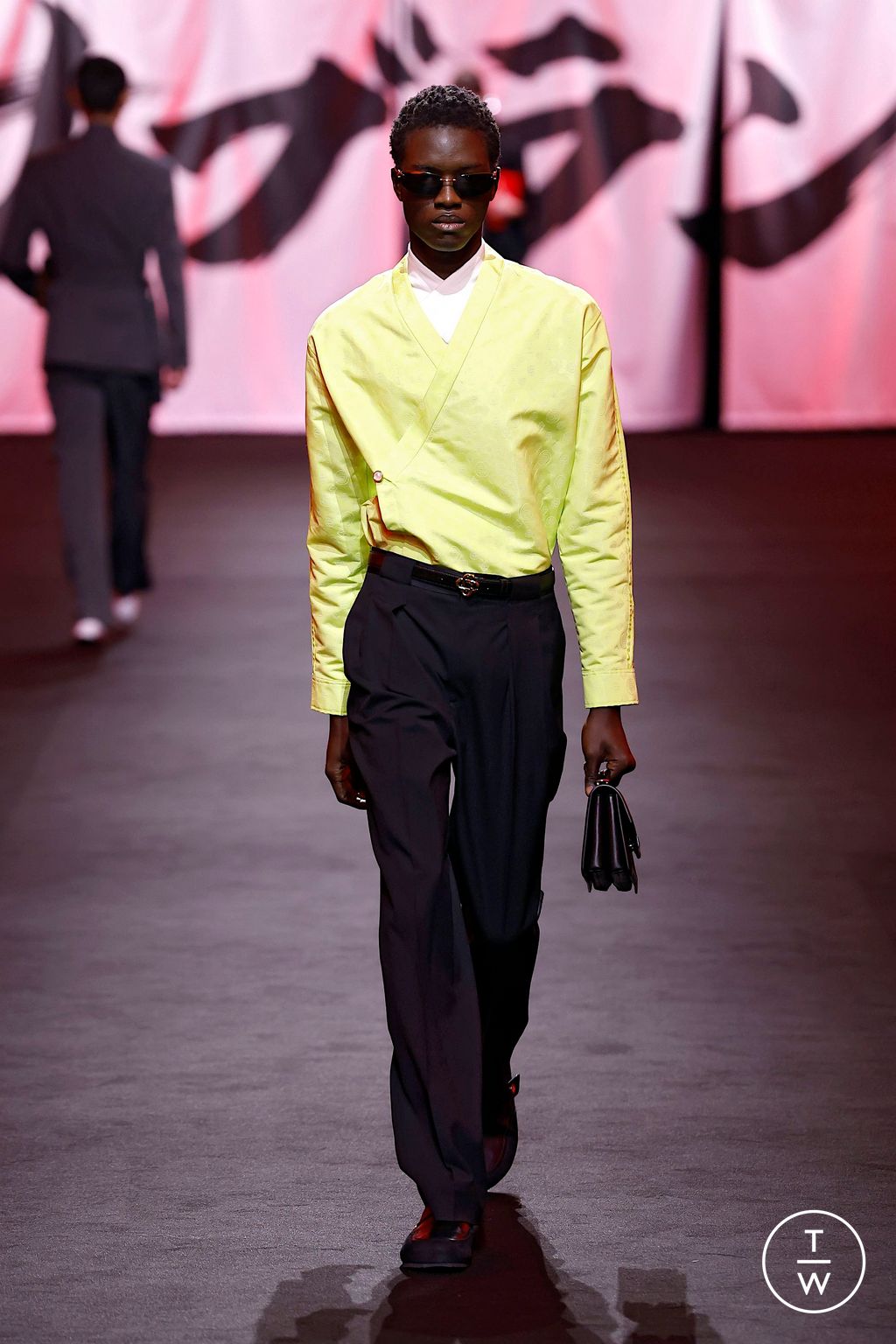 Fashion Week Paris Fall/Winter 2025 look 12 from the Casablanca collection 女装