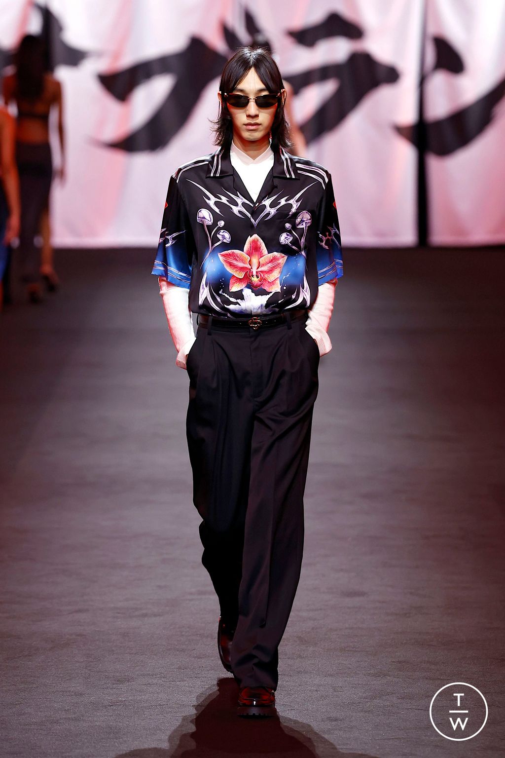 Fashion Week Paris Fall/Winter 2025 look 21 from the Casablanca collection 女装