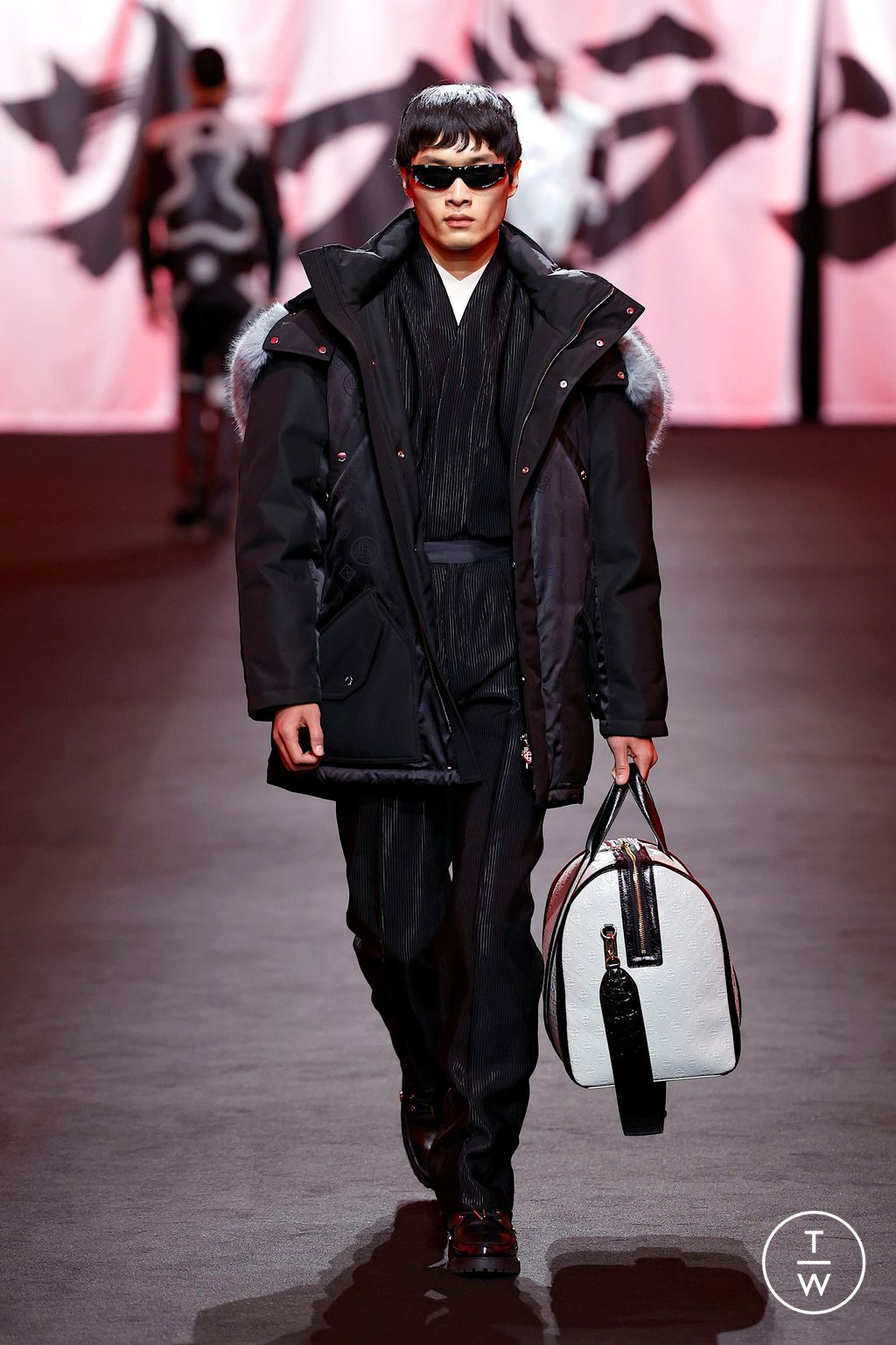 Fashion Week Paris Fall/Winter 2025 look 38 from the Casablanca collection 女装