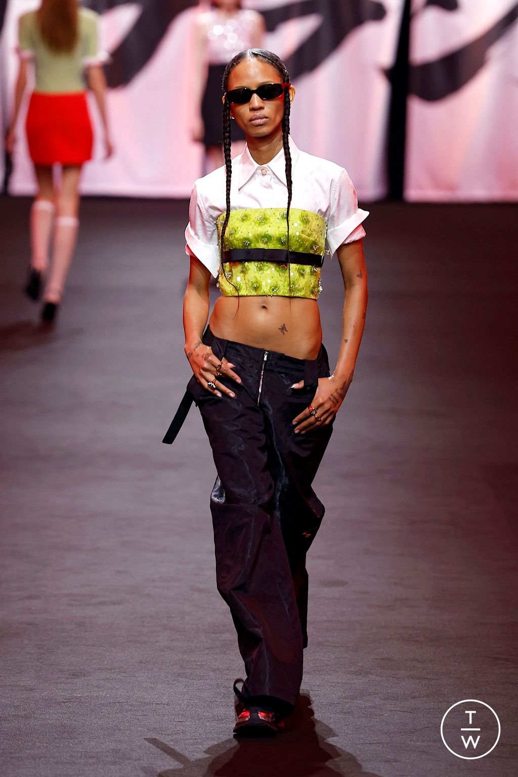 Fashion Week Paris Fall/Winter 2025 look 53 from the Casablanca collection 女装