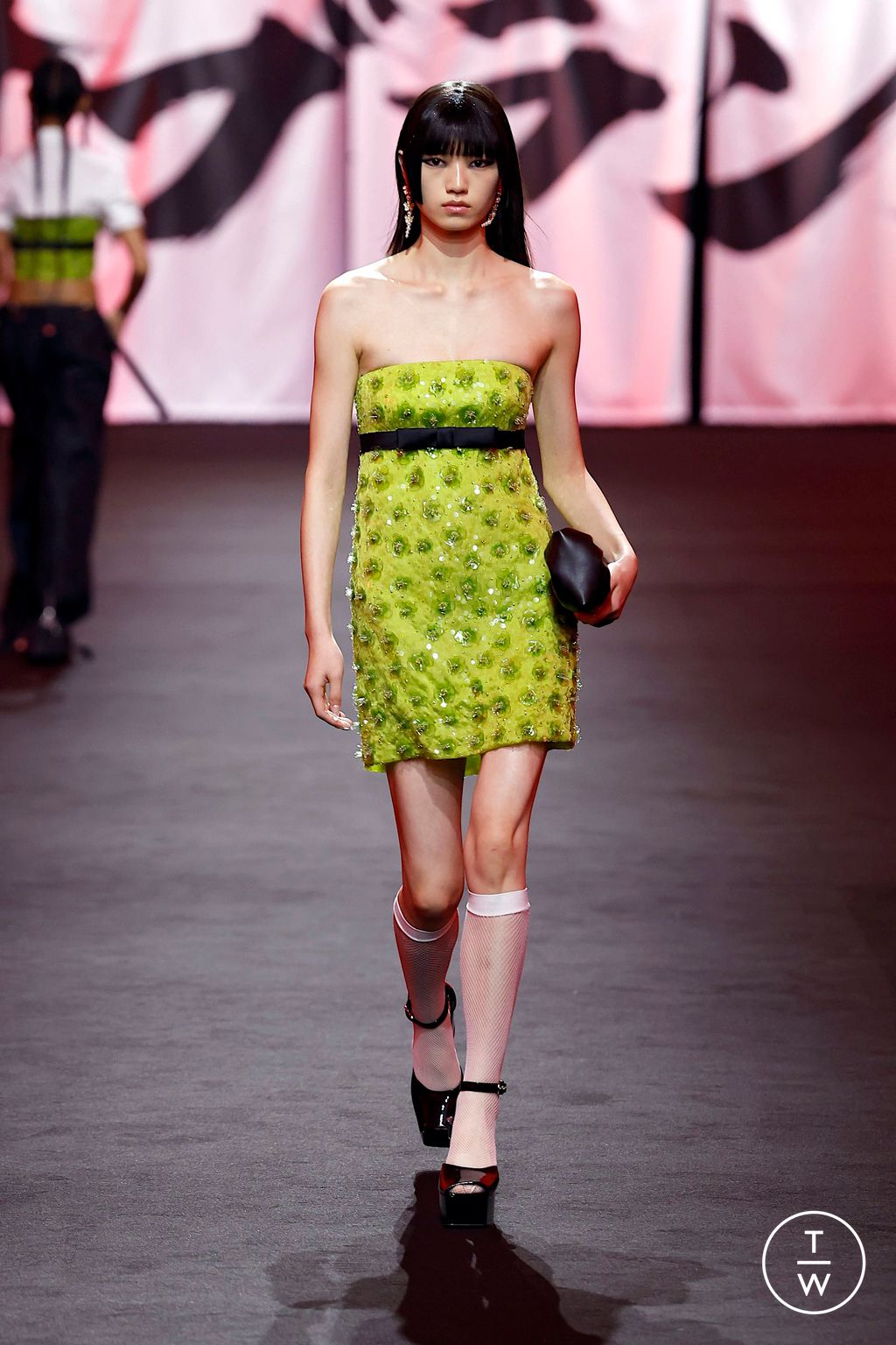Fashion Week Paris Fall/Winter 2025 look 55 de la collection Casablanca womenswear