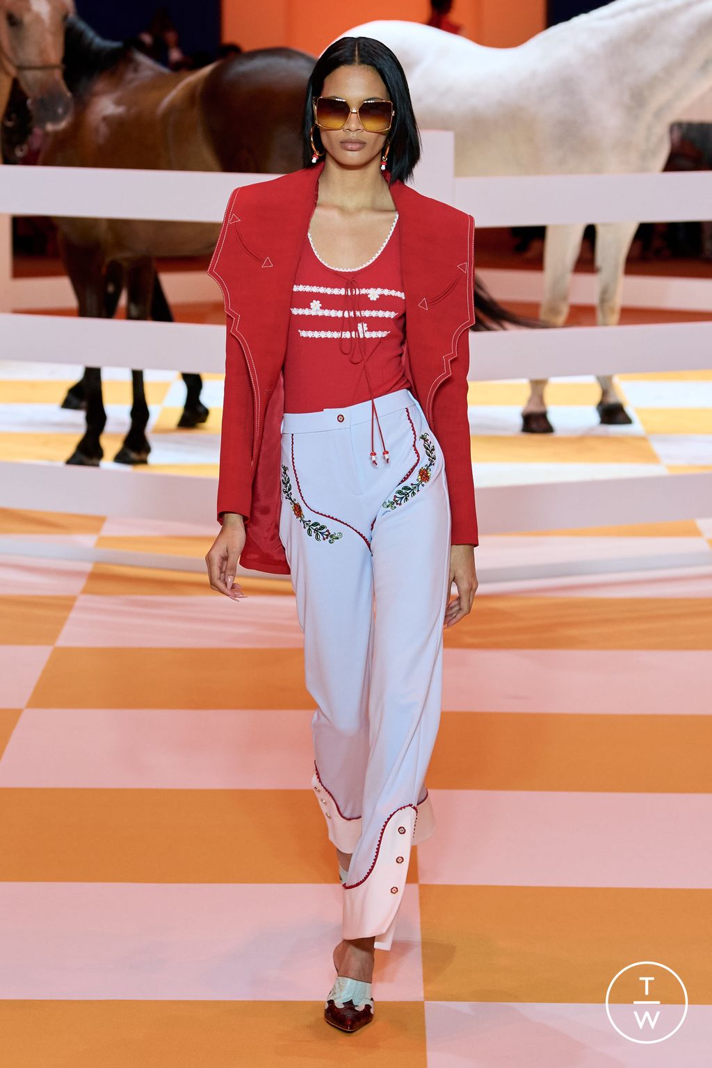 Fashion Week Paris Spring/Summer 2023 look 4 de la collection Casablanca menswear