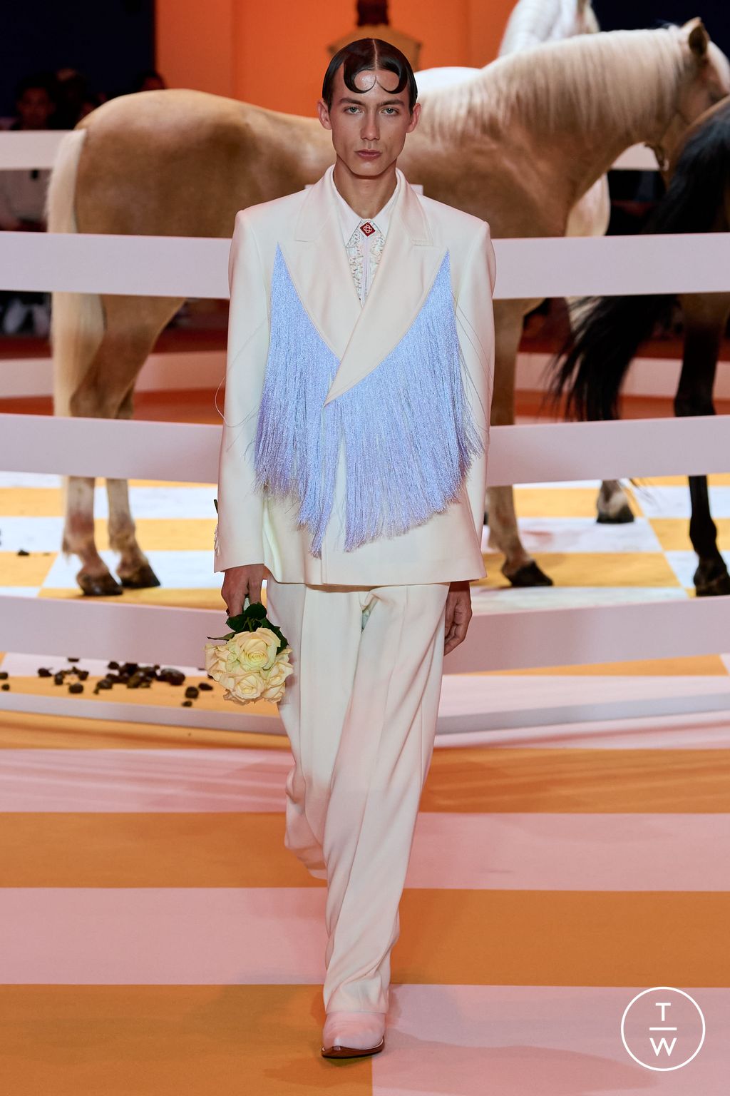 Fashion Week Paris Spring/Summer 2023 look 19 from the Casablanca collection menswear
