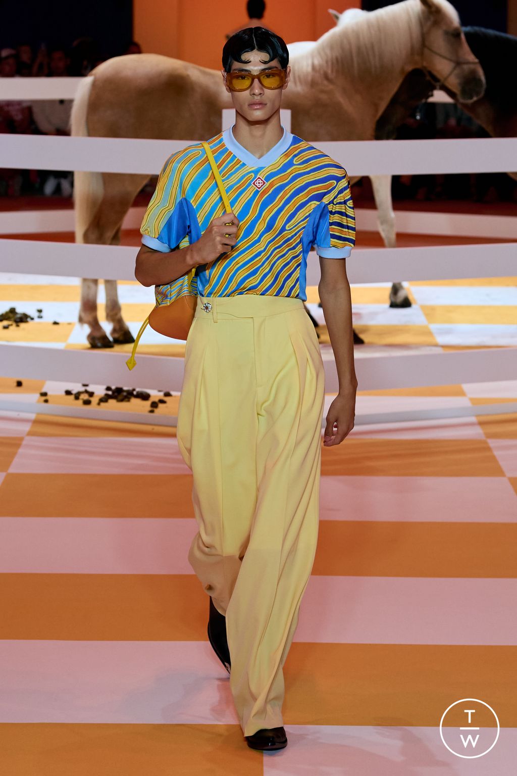 Fashion Week Paris Spring/Summer 2023 look 24 from the Casablanca collection menswear