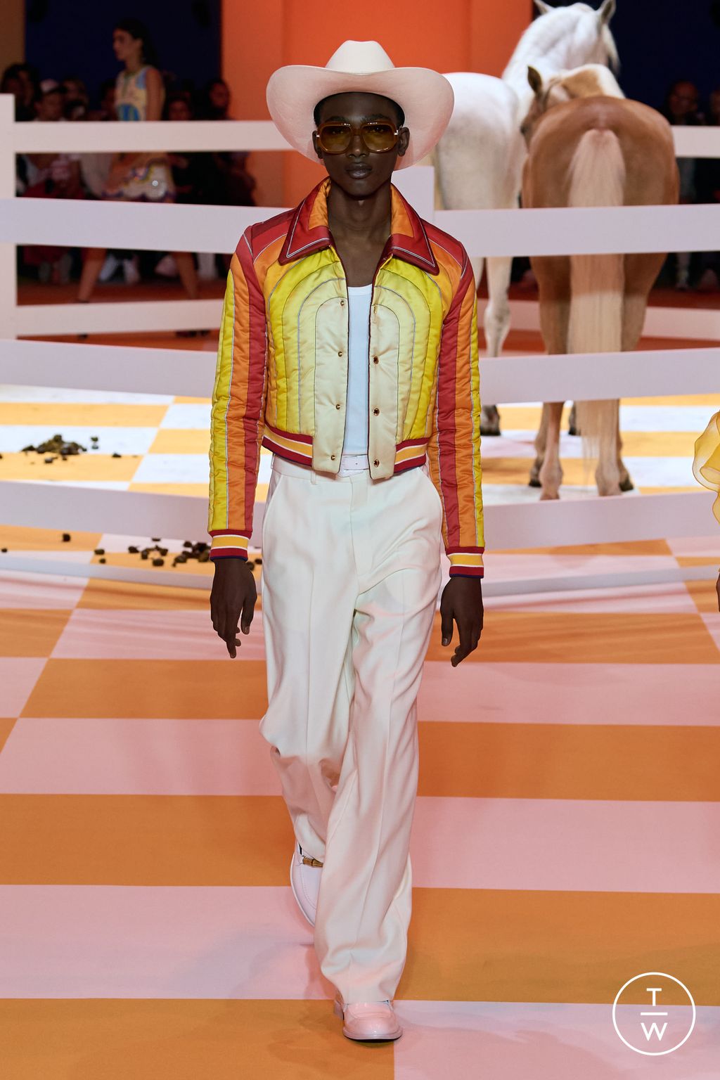 Fashion Week Paris Spring/Summer 2023 look 33 from the Casablanca collection menswear