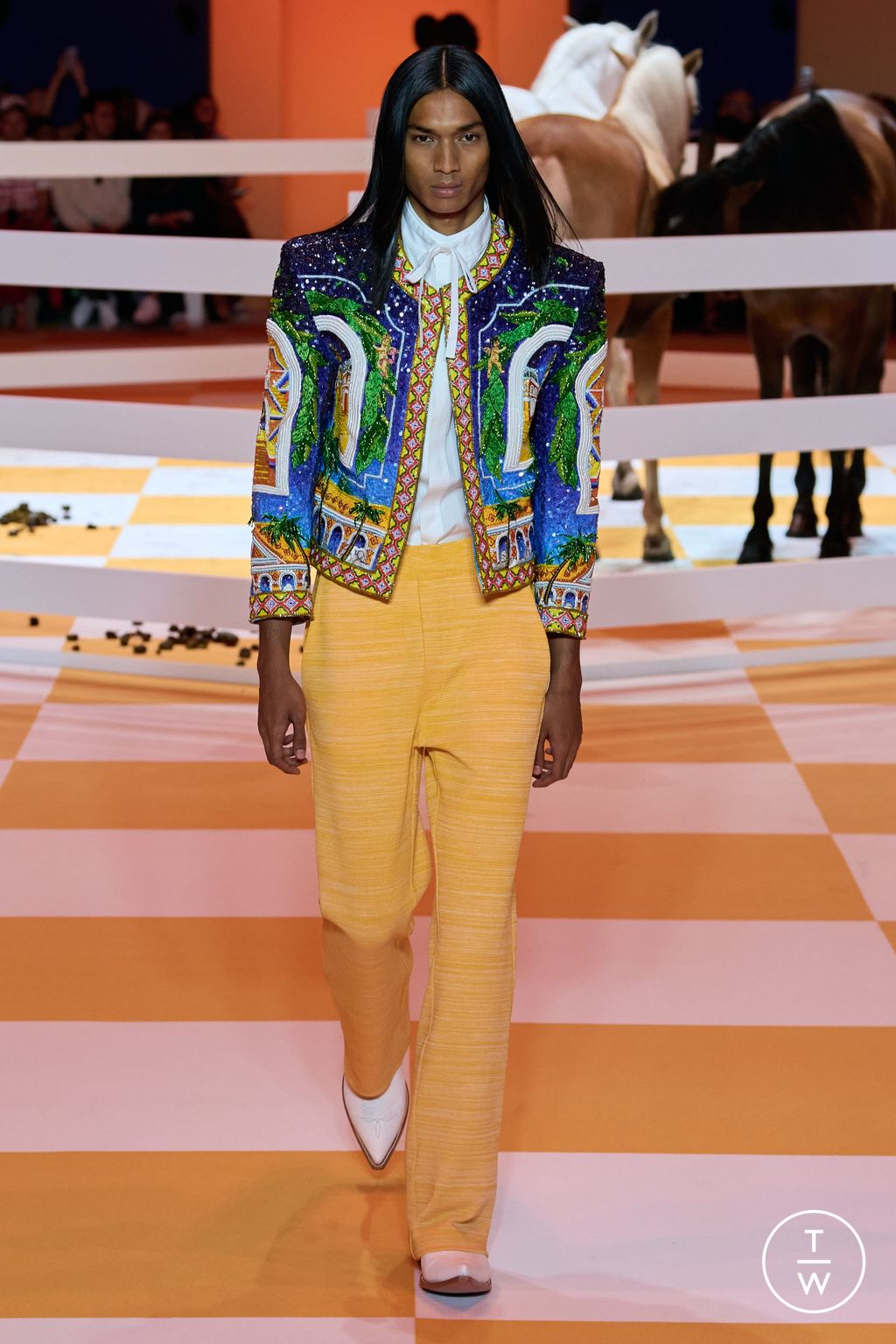 Fashion Week Paris Spring/Summer 2023 look 39 from the Casablanca collection menswear