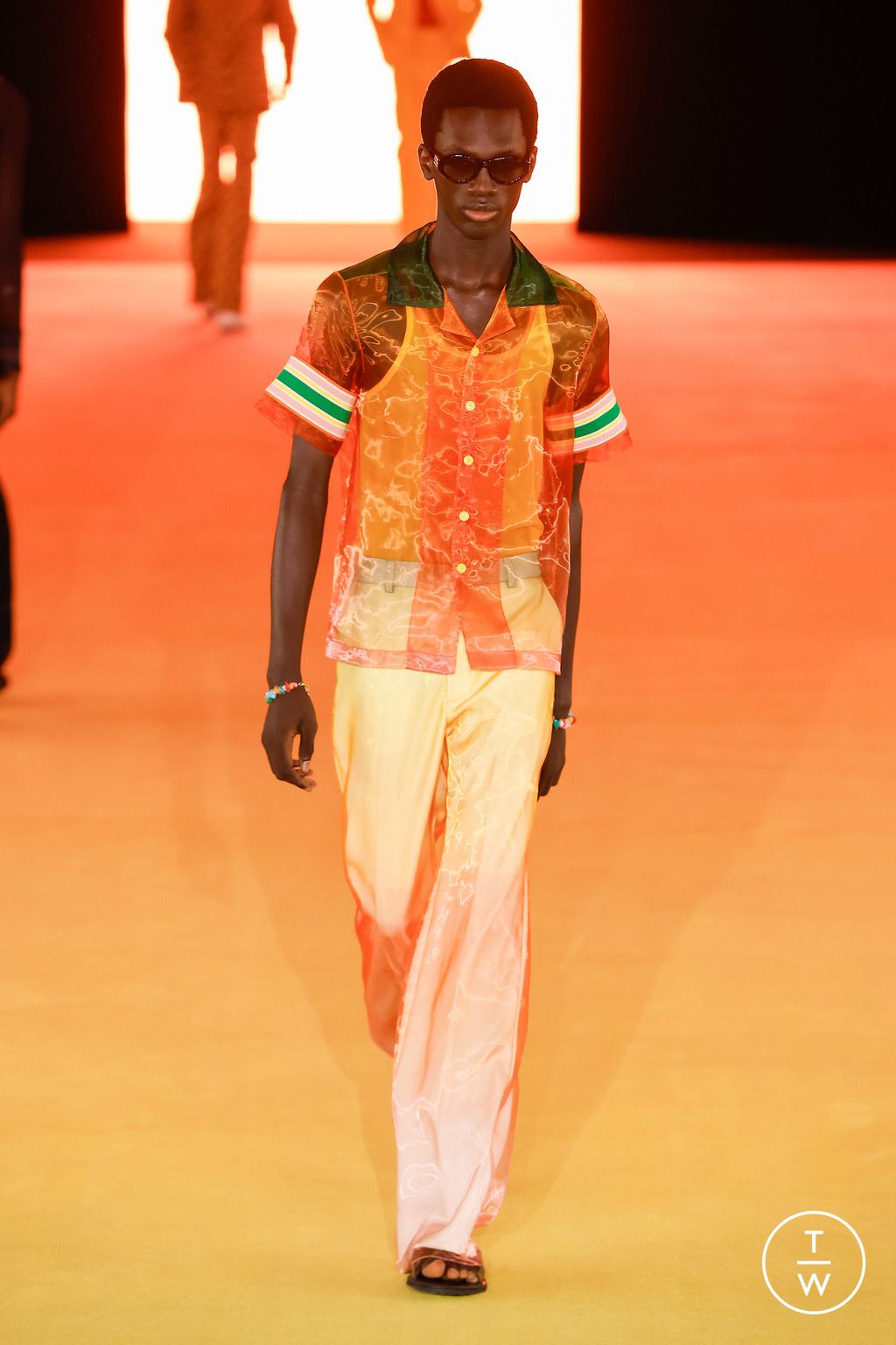 Fashion Week Paris Spring/Summer 2024 look 48 from the Casablanca collection 女装