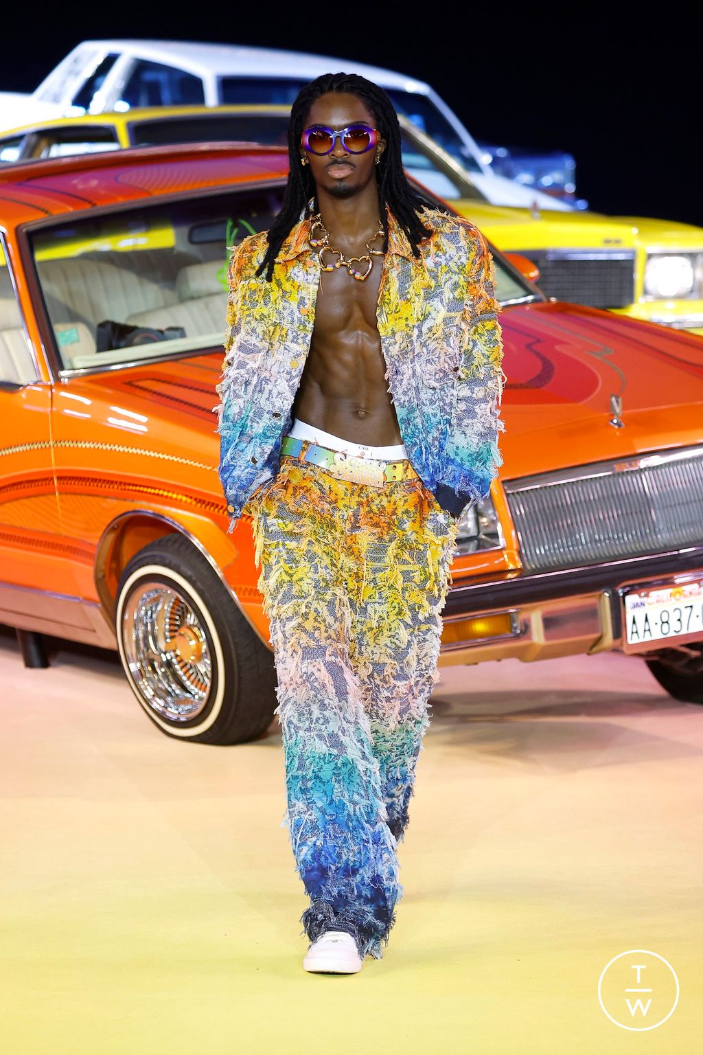 Fashion Week Paris Spring/Summer 2025 look 44 from the Casablanca collection womenswear