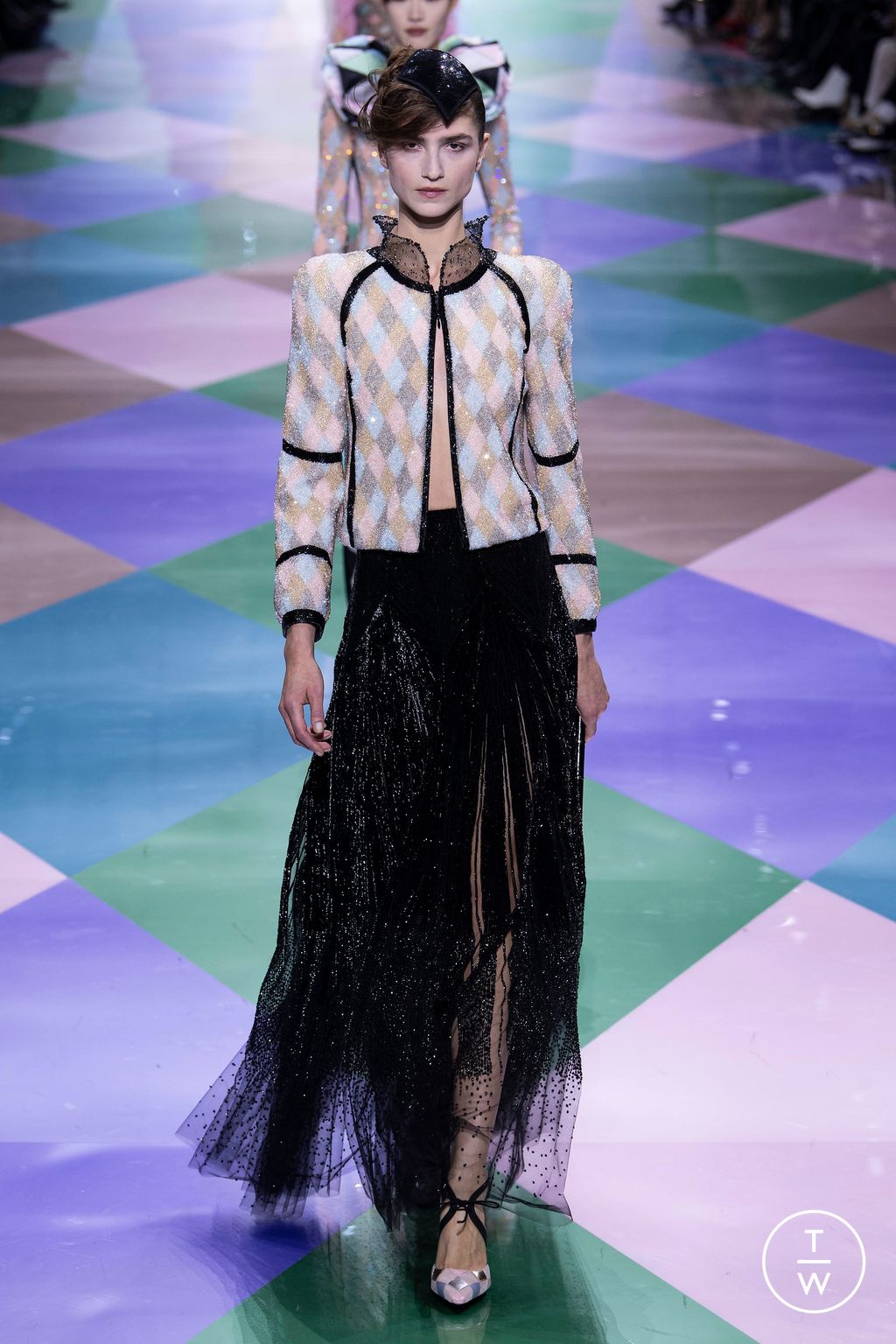Fashion Week Paris Spring/Summer 2023 look 26 from the Giorgio Armani Privé collection couture