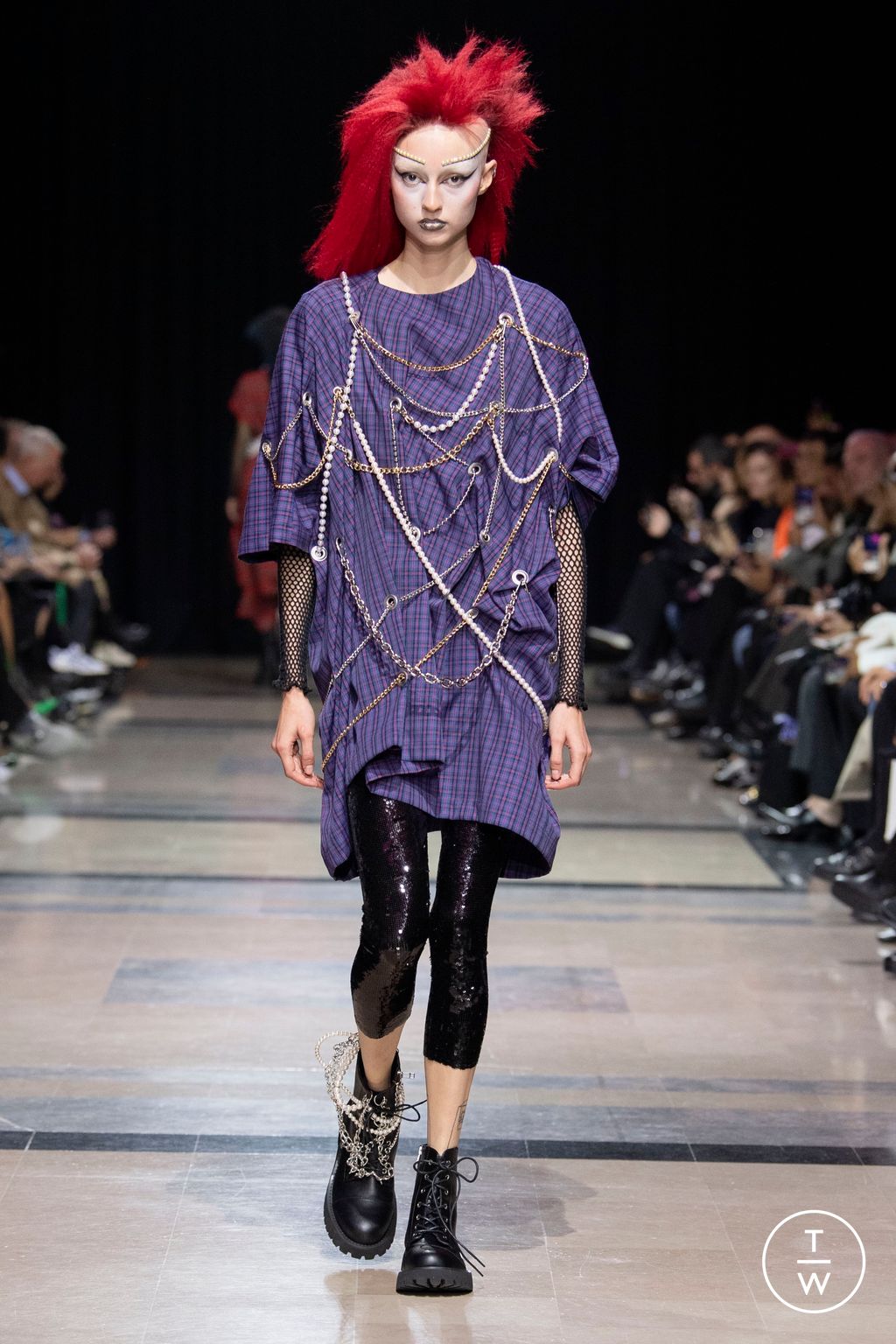 Fashion Week Paris Spring/Summer 2023 look 36 from the Junya Watanabe collection womenswear