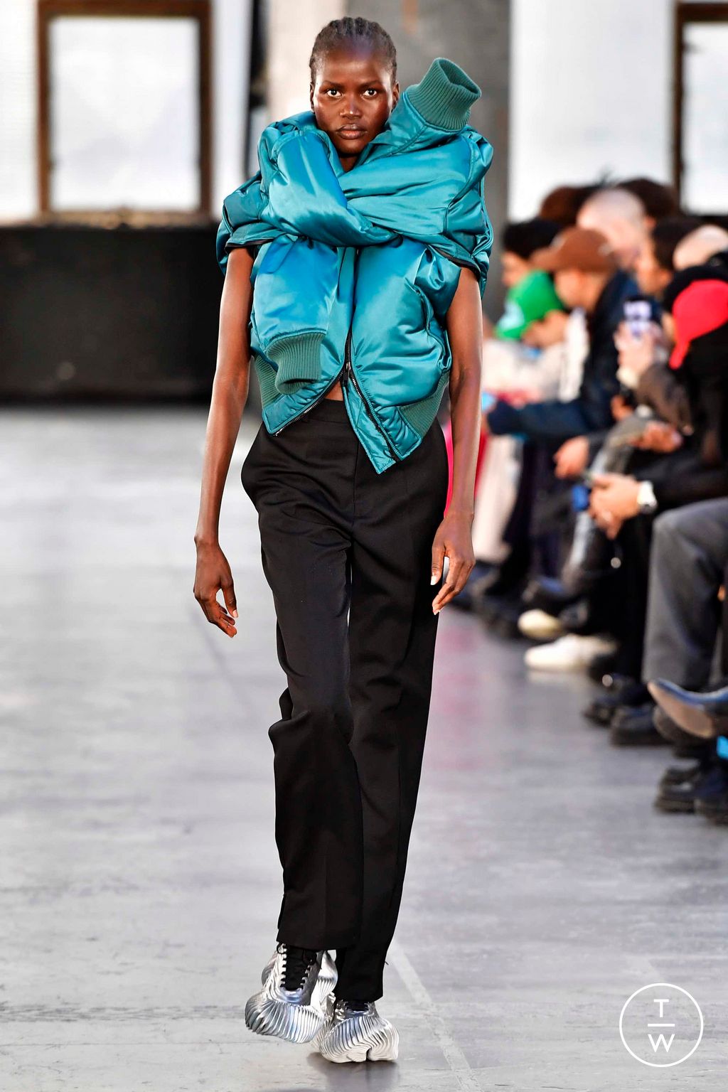 Fashion Week Paris Fall/Winter 2023 look 15 from the Botter collection 男装