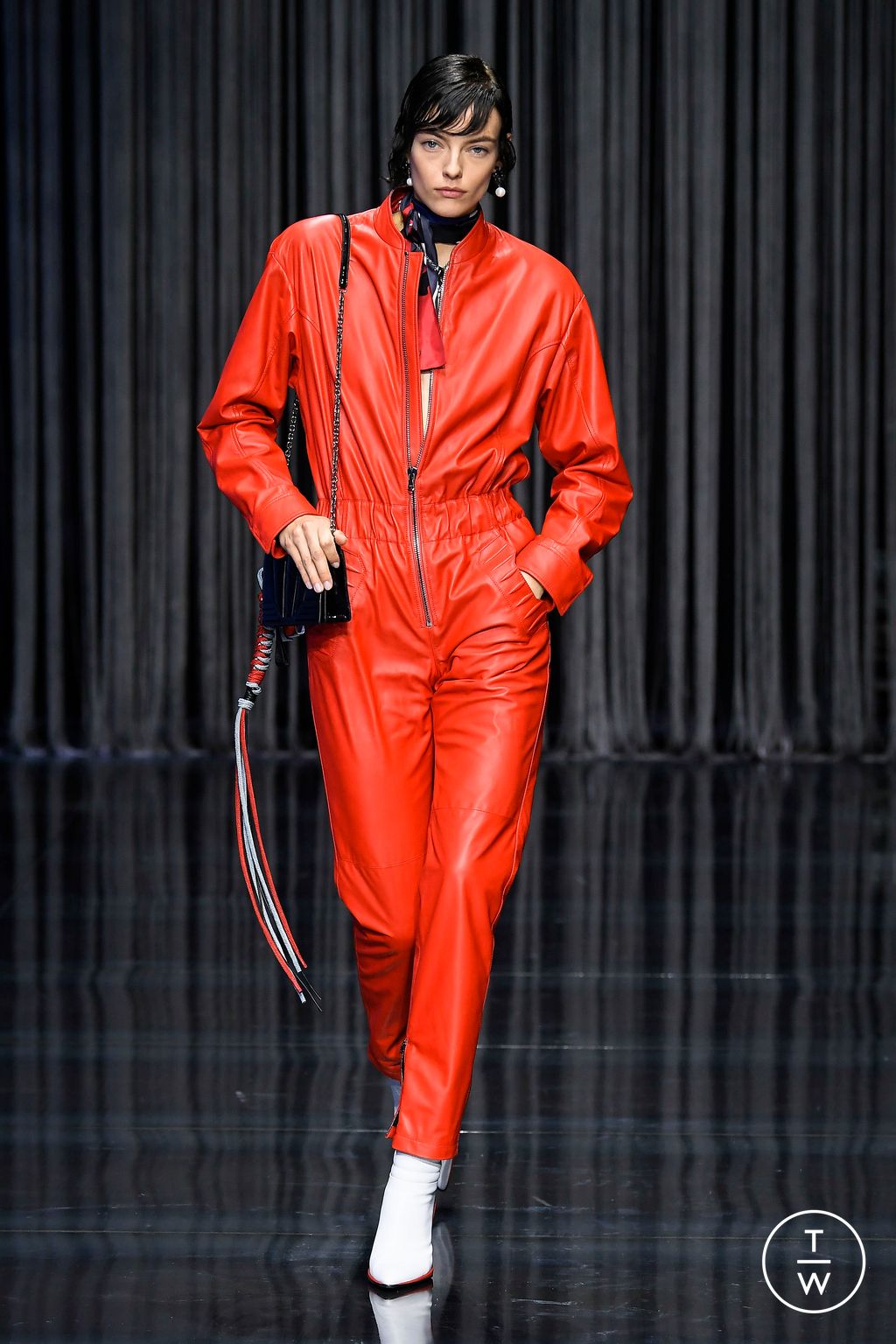 Fashion Week Milan Spring/Summer 2023 look 32 from the Ferrari collection 女装