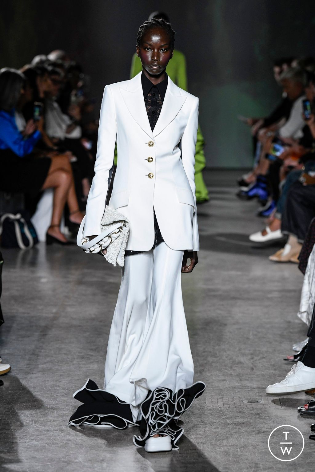 Fashion Week New York Spring/Summer 2023 look 29 from the Proenza Schouler collection 女装
