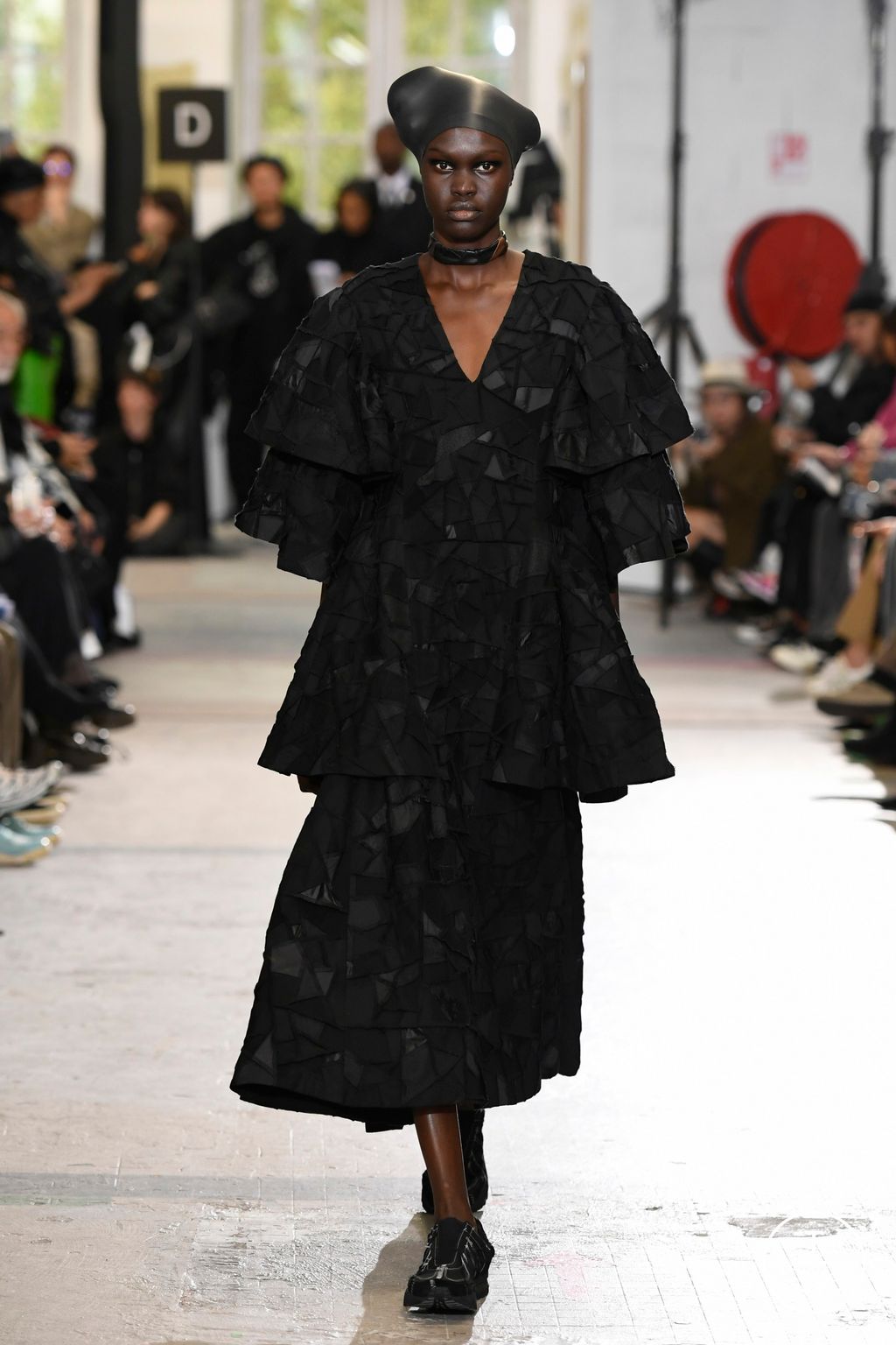 Fashion Week Paris Spring/Summer 2023 look 16 de la collection Anrealage womenswear