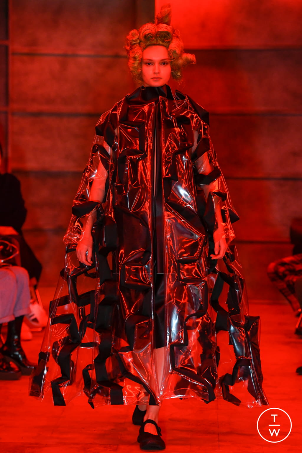 Fashion Week Paris Spring/Summer 2021 look 11 from the Comme des Garçons collection womenswear