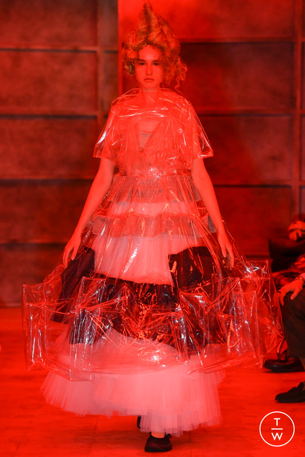 Fashion Week Paris Spring/Summer 2021 look 14 from the Comme des Garçons collection womenswear