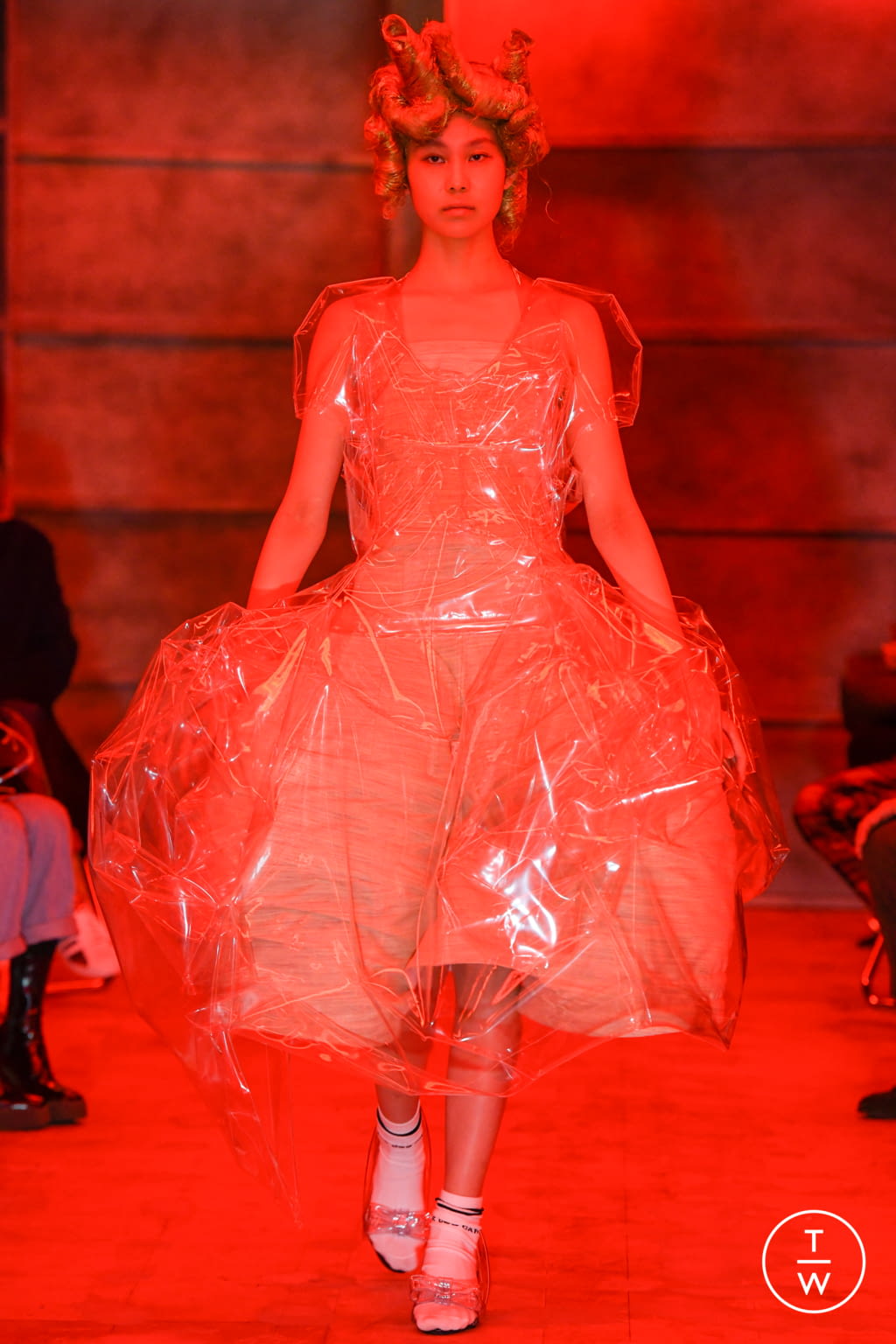 Fashion Week Paris Spring/Summer 2021 look 19 from the Comme des Garçons collection 女装