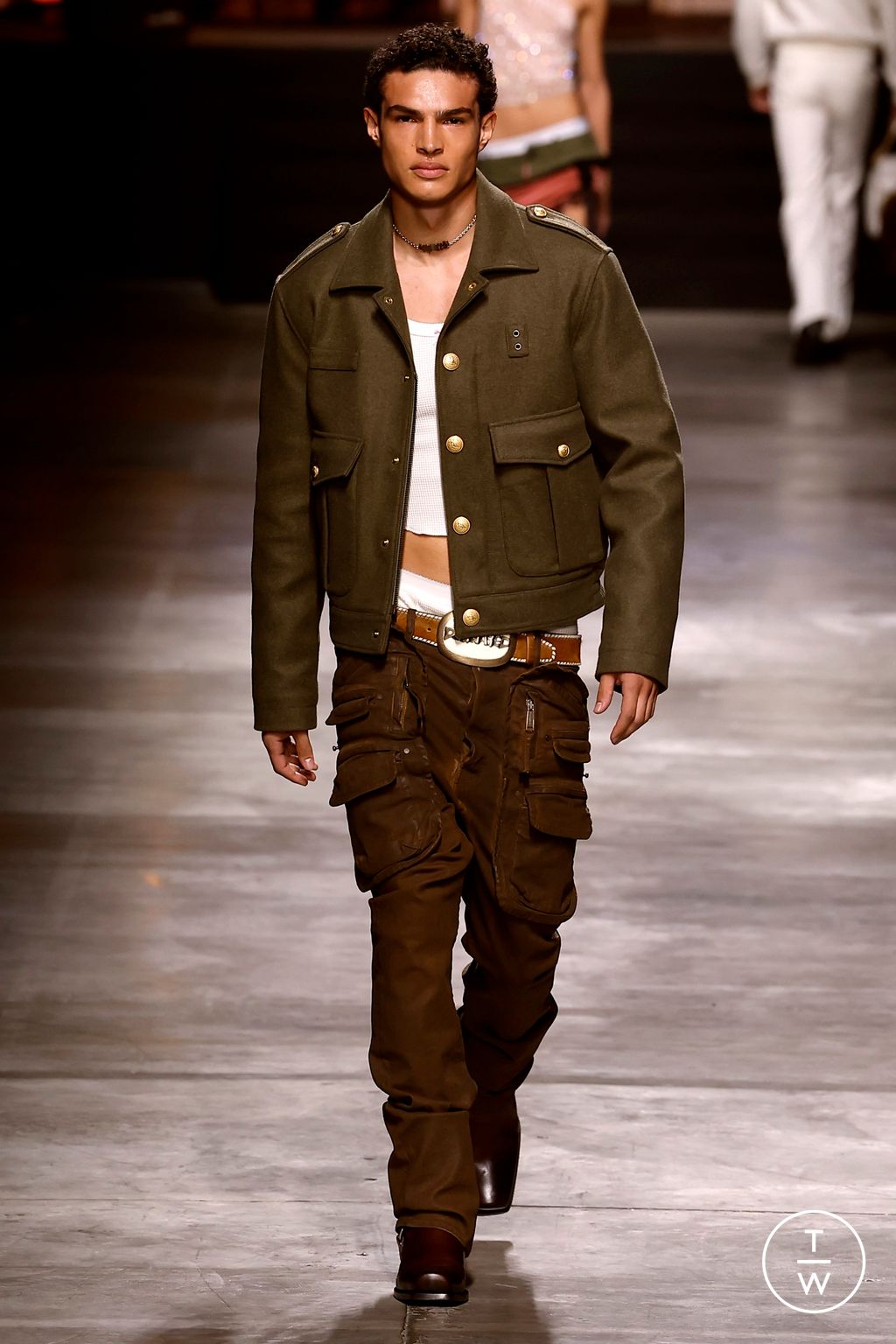 Fashion Week Milan Fall/Winter 2023 look 38 from the Dsquared2 collection 男装