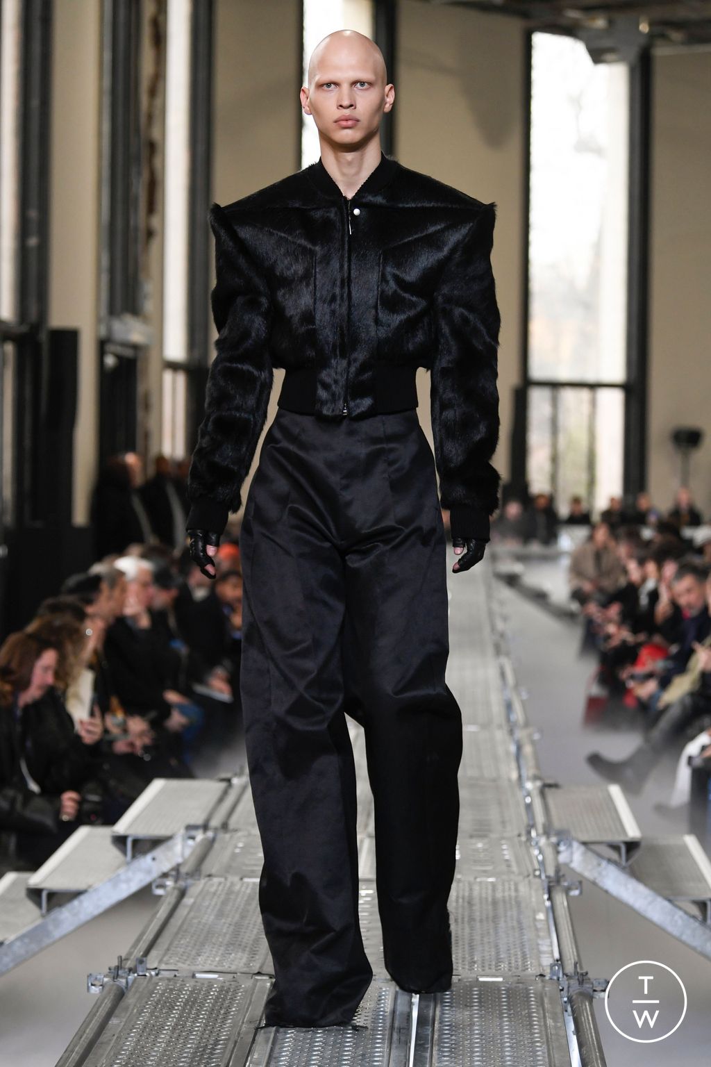 Fashion Week Paris Fall/Winter 2023 look 50 de la collection Rick Owens menswear