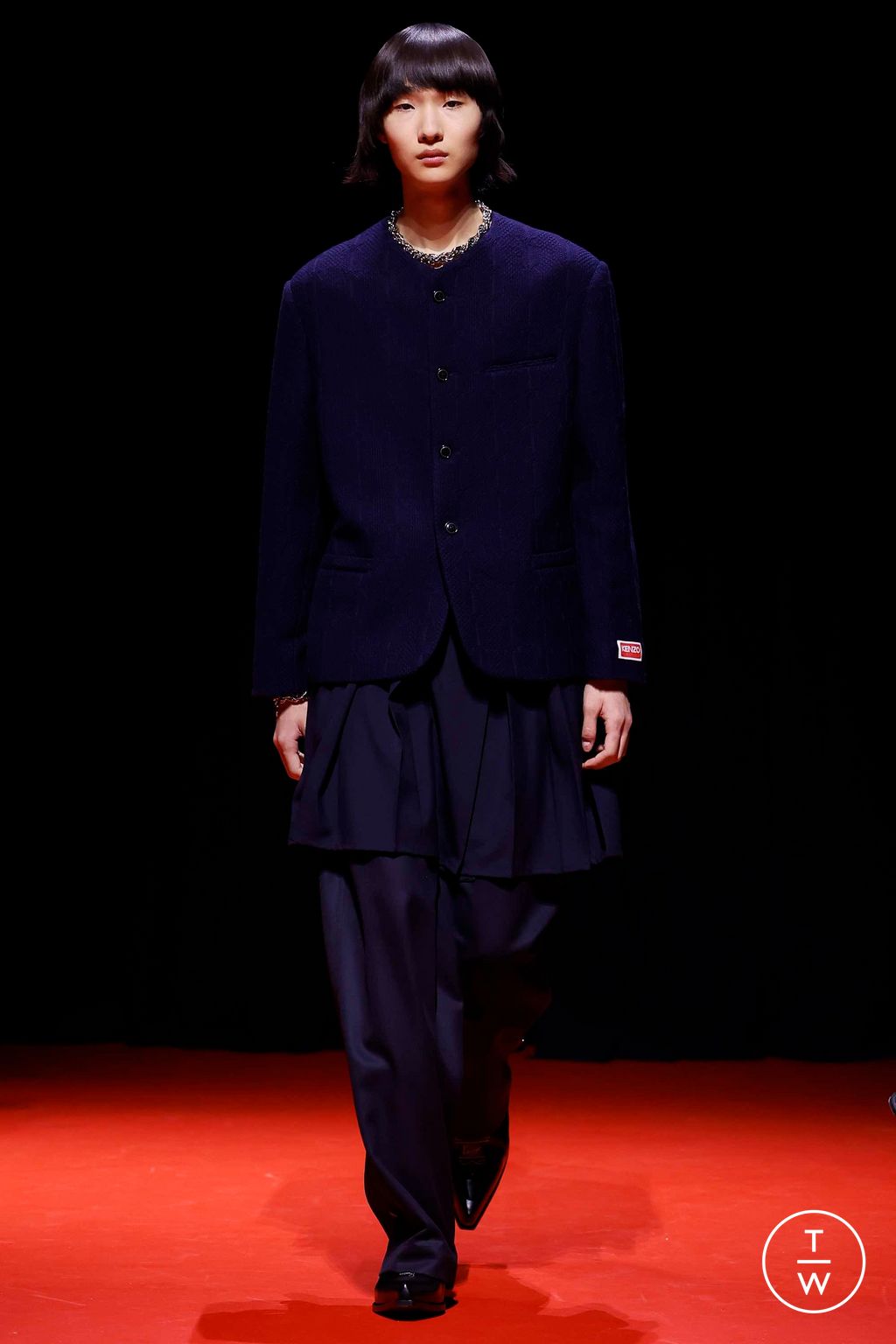 Fashion Week Paris Fall/Winter 2023 look 56 from the Kenzo collection 男装